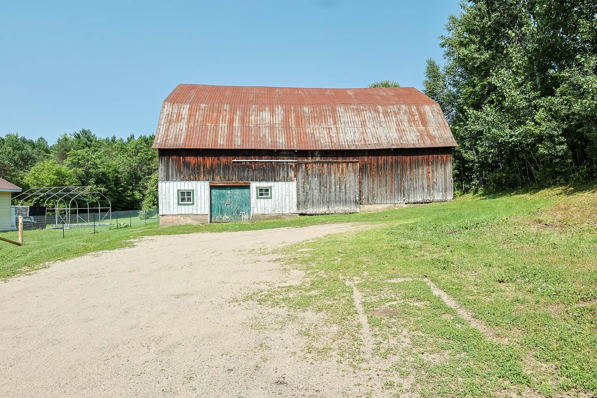 Barn
