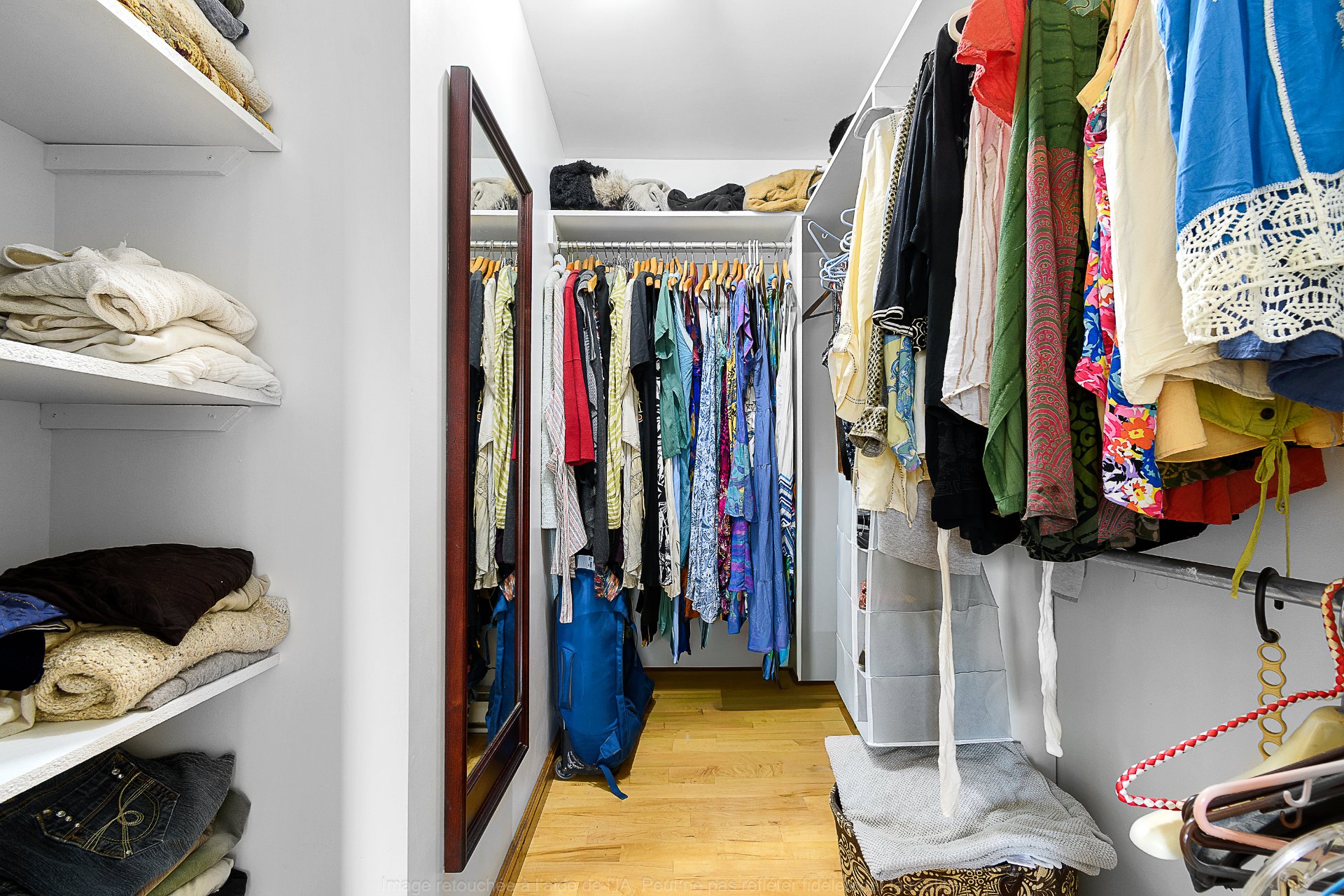 Walk-in closet