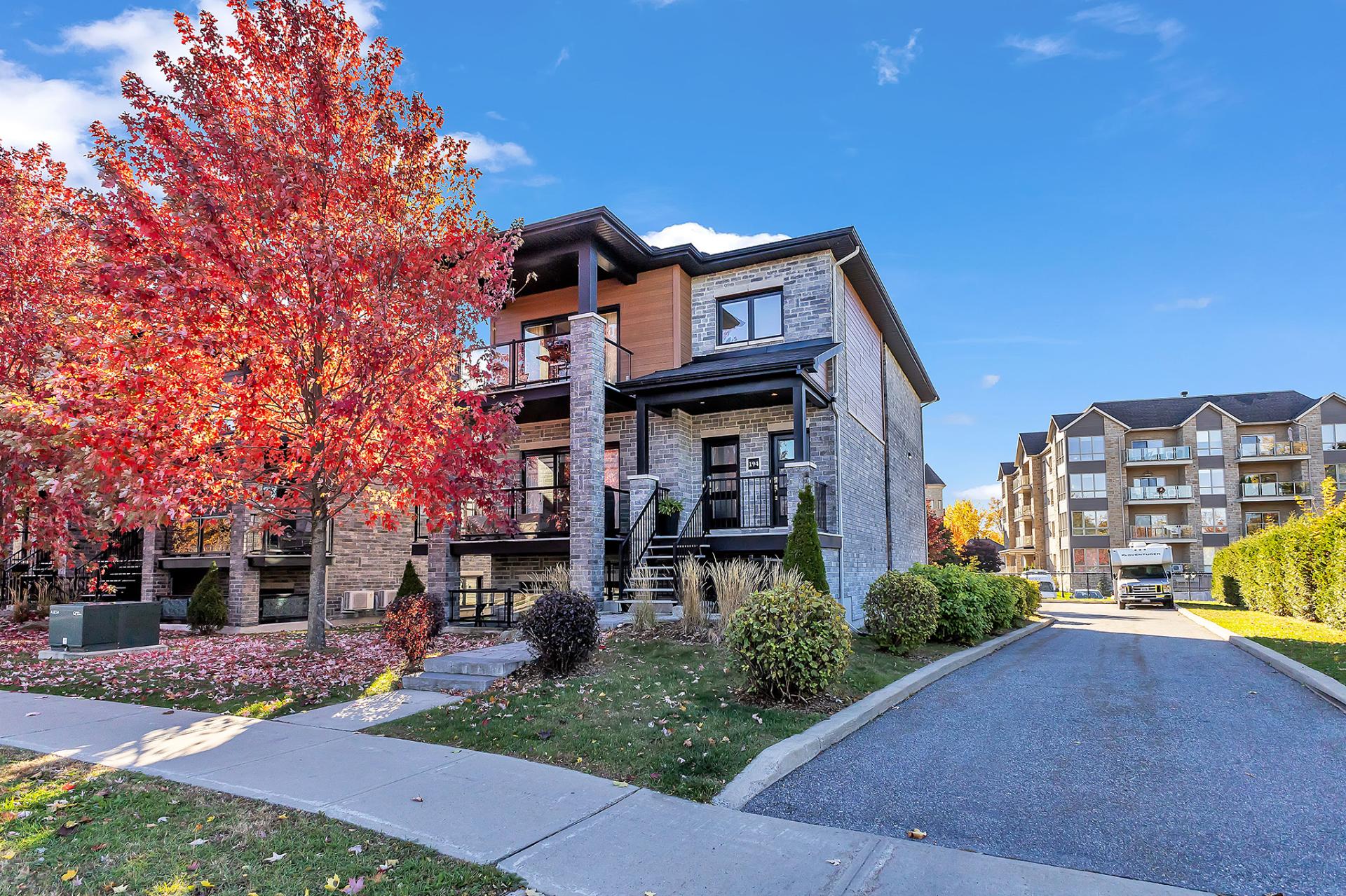 194 Rue des Grands-Châteaux C