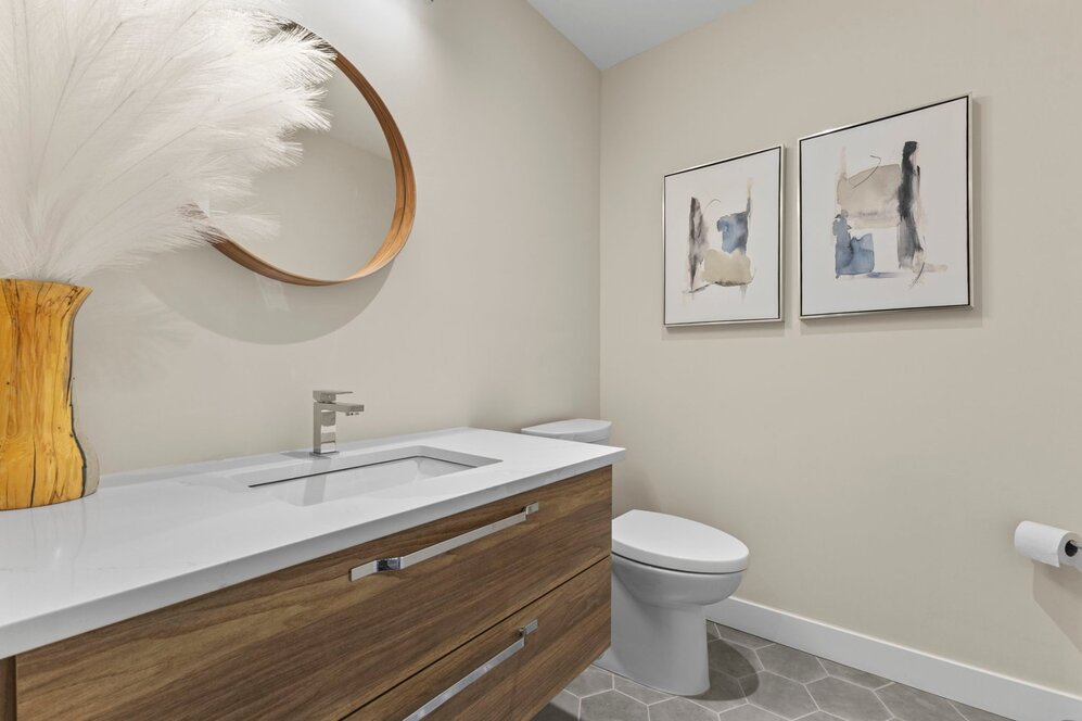 Washroom - Adjacent to the family room