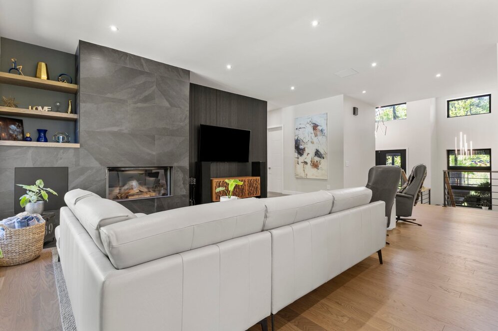 Living room - The fireplace is a Stûv brand.