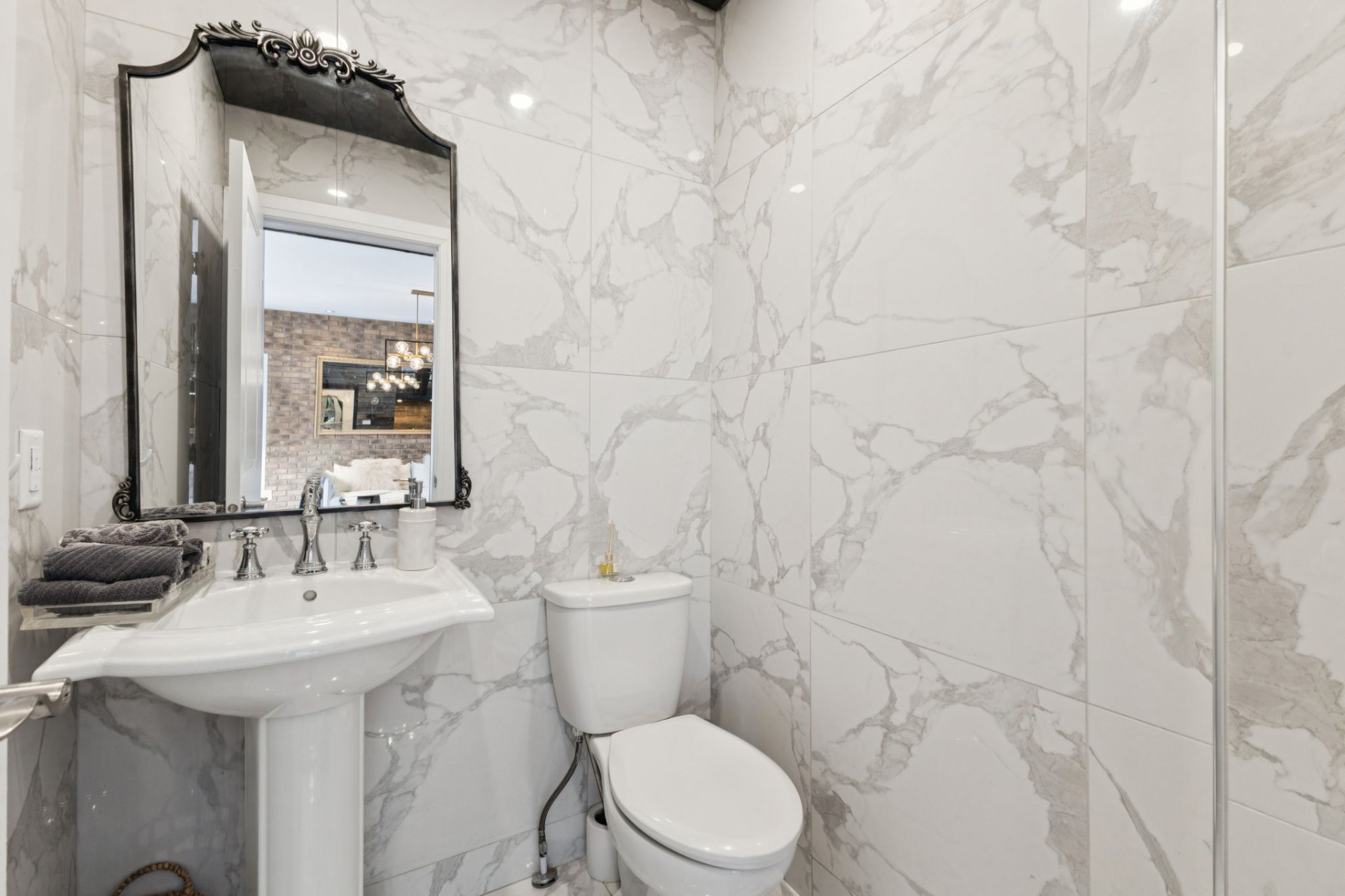 Powder room