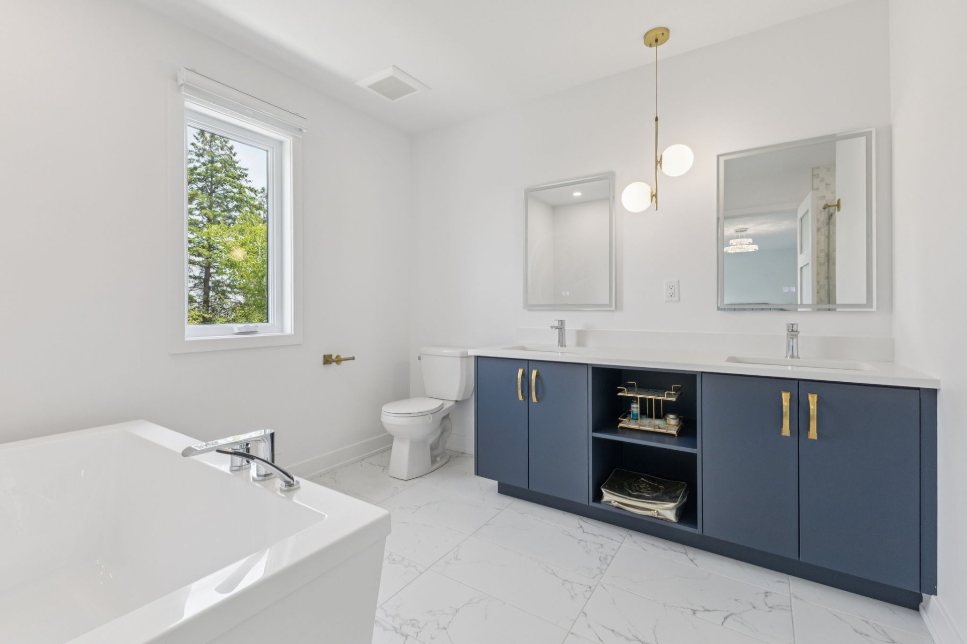 Salle de bains attenante à la CCP