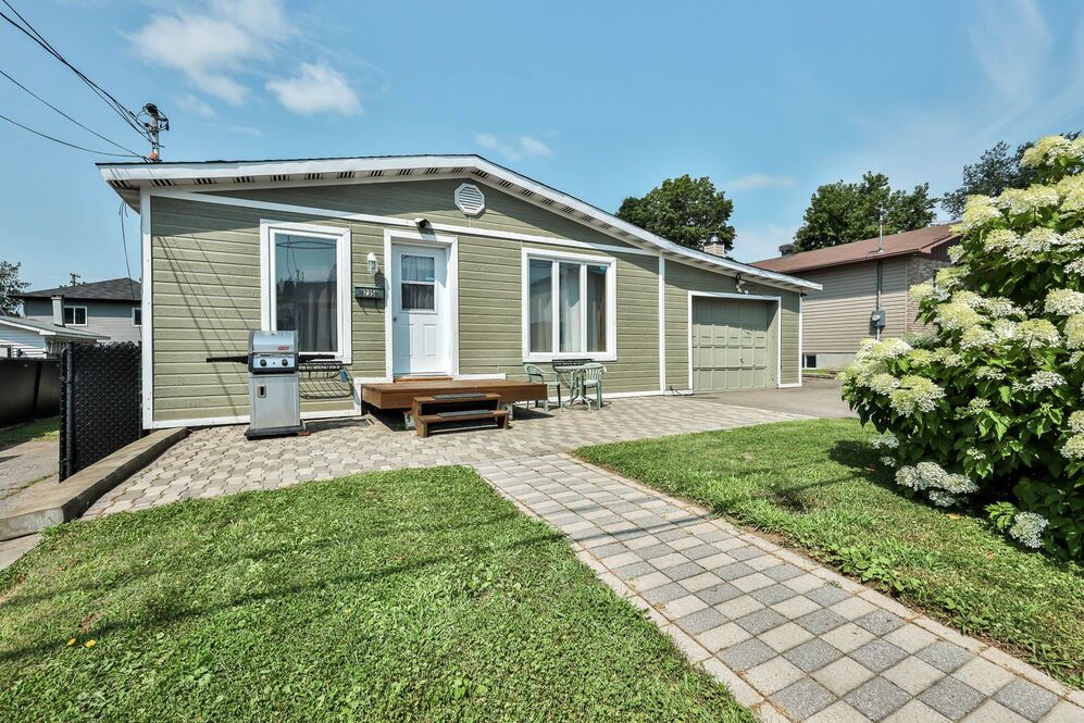 235 Rue McPike 