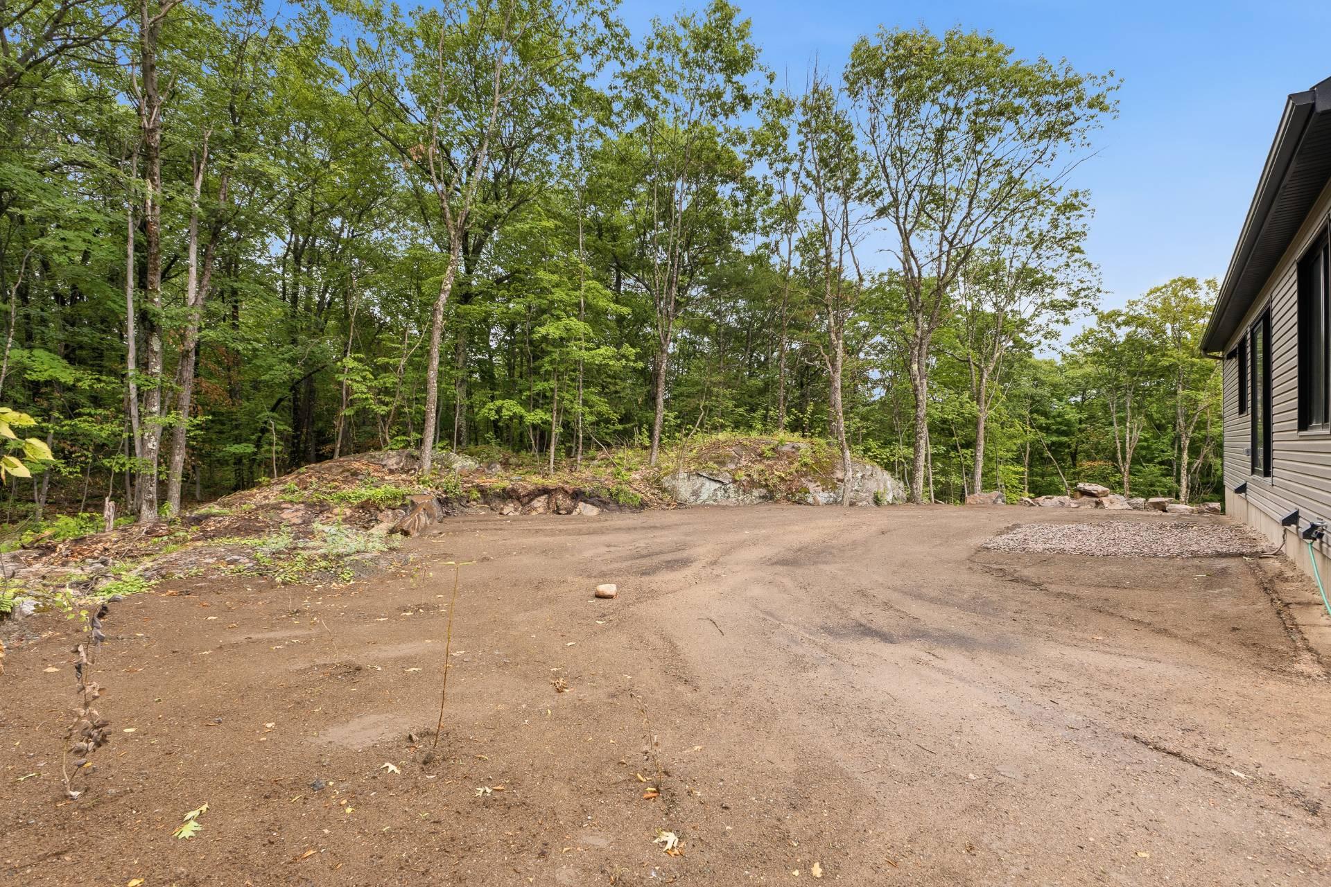 Land/Lot