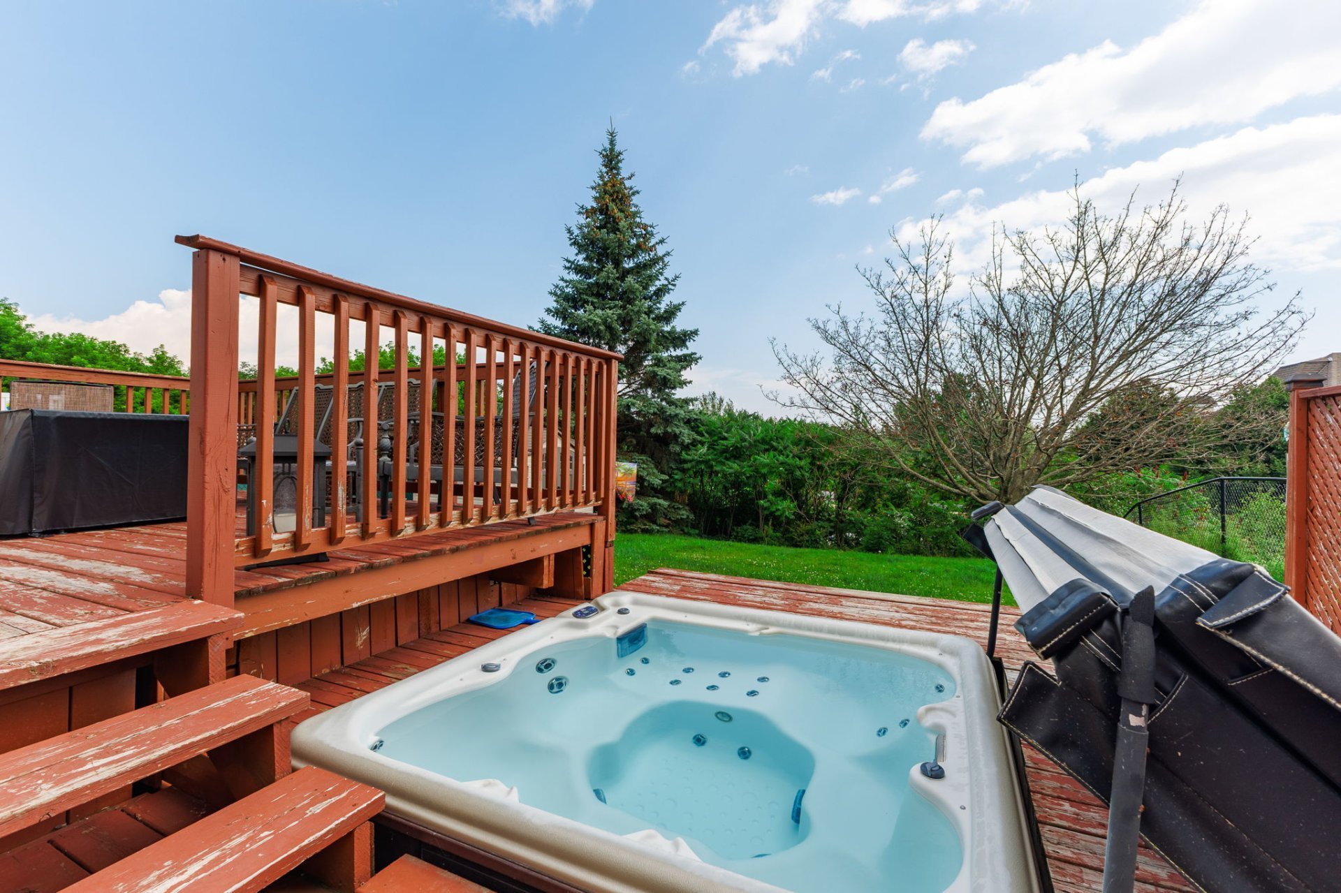 Hot tub