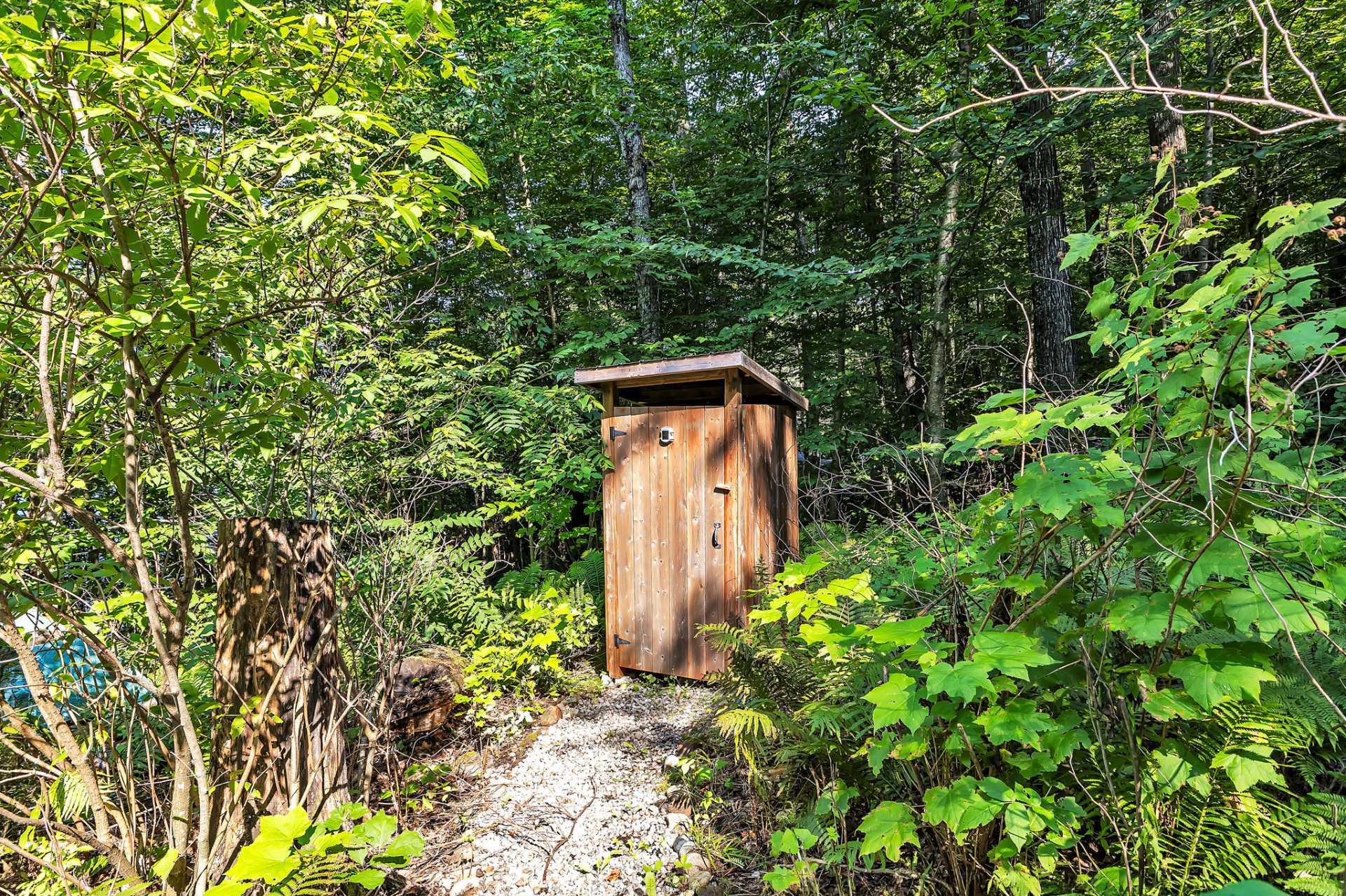 Dry toilet