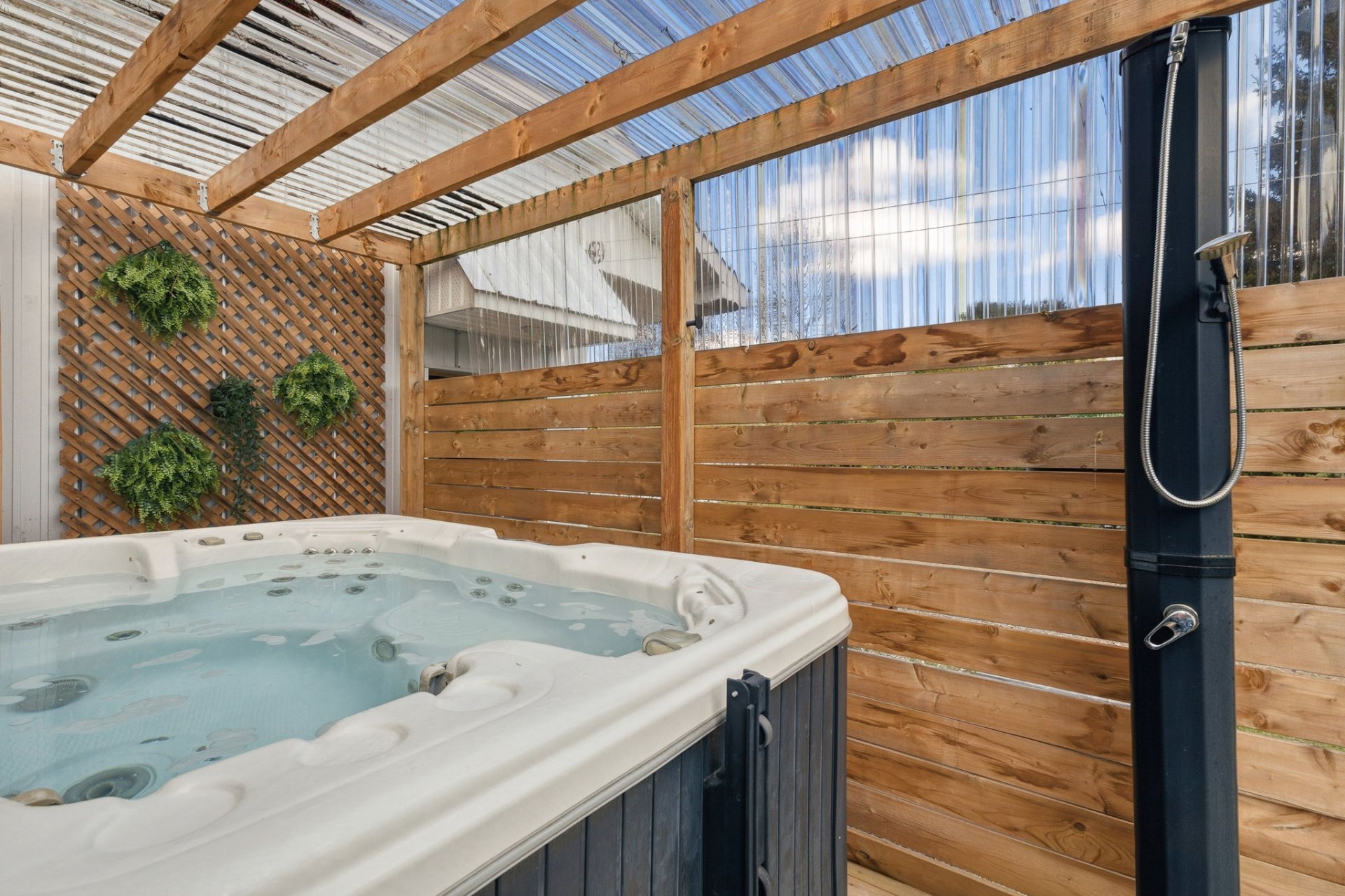 Hot tub