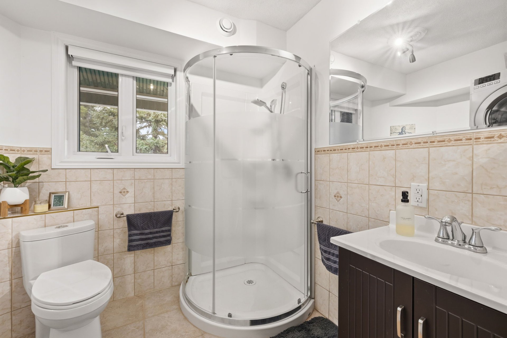 Powder room