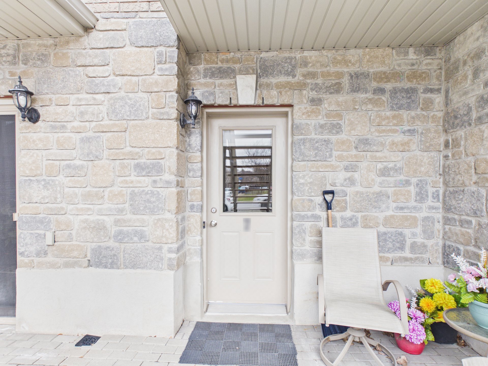 Entrée extérieure