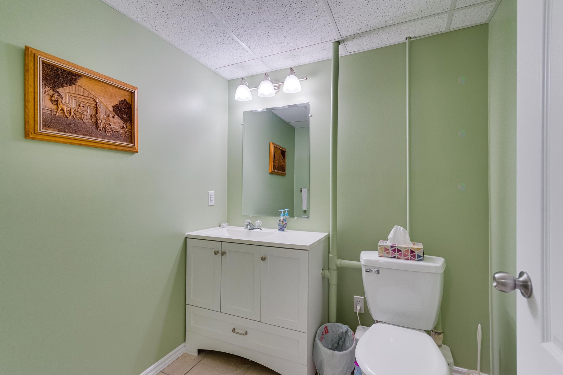 Powder room