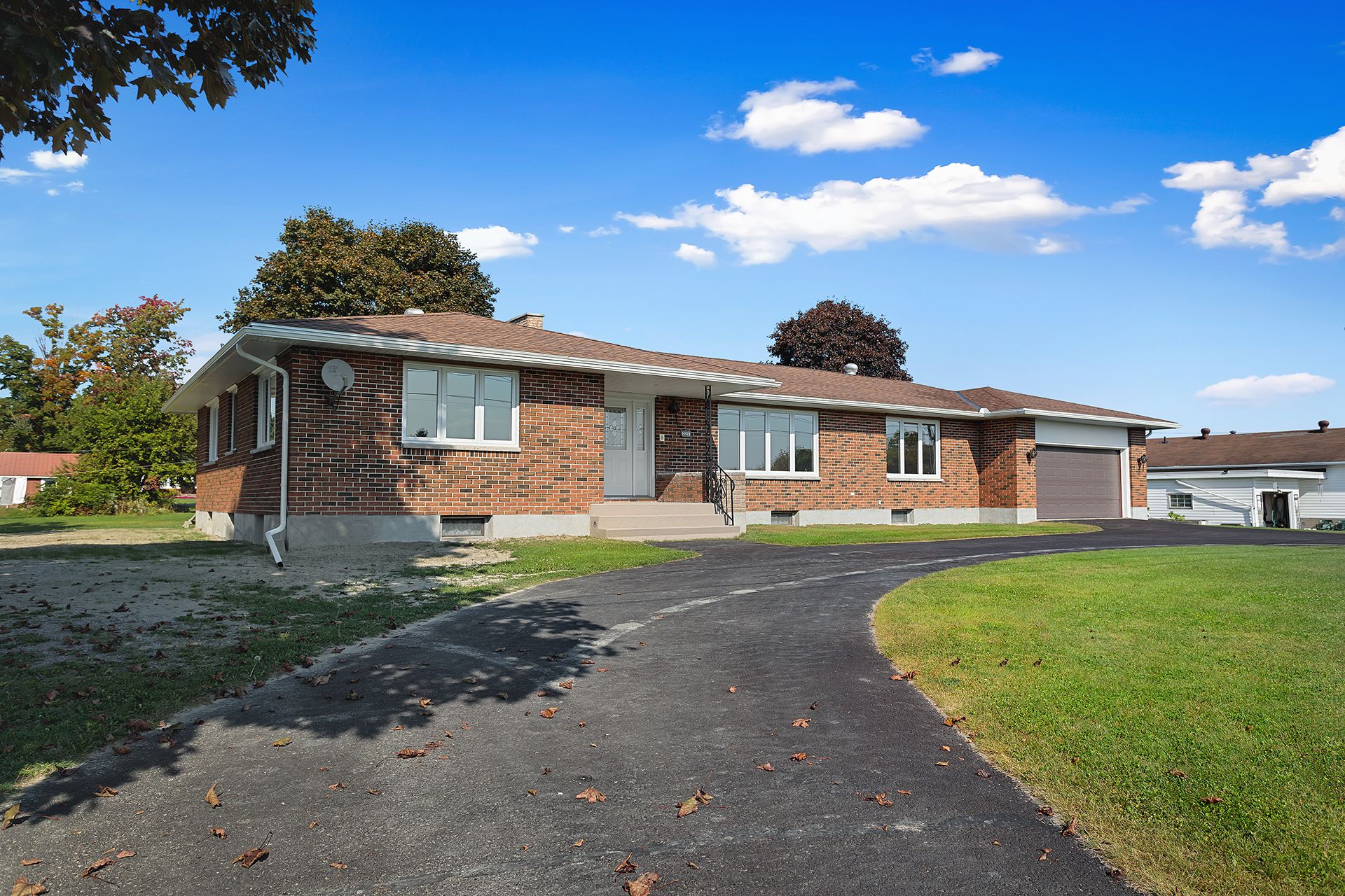 225 Rue Willow 