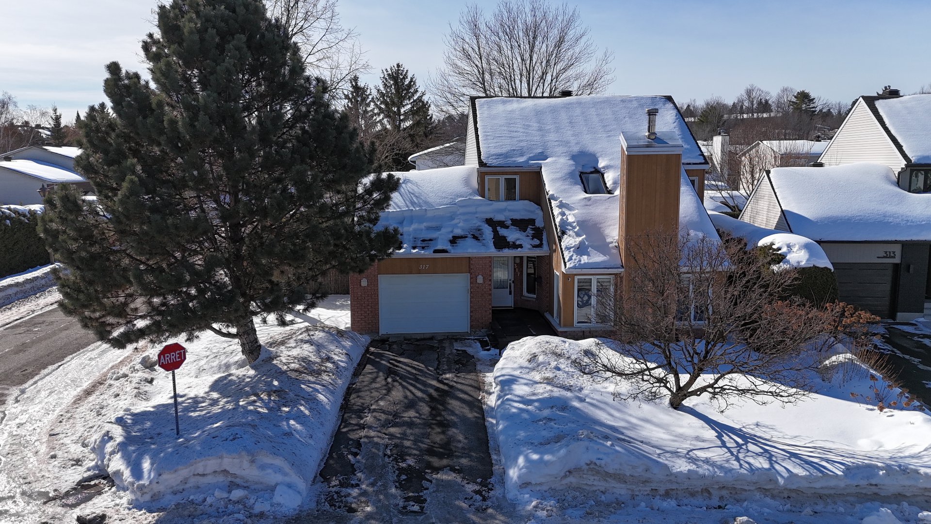 317 Rue de Ste-Maxime 