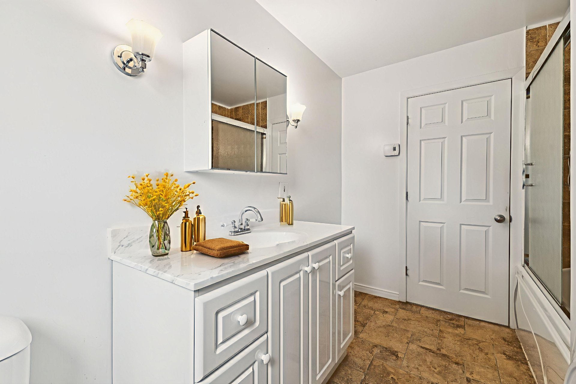Bathroom - Virtual staging for illustrative purposes.