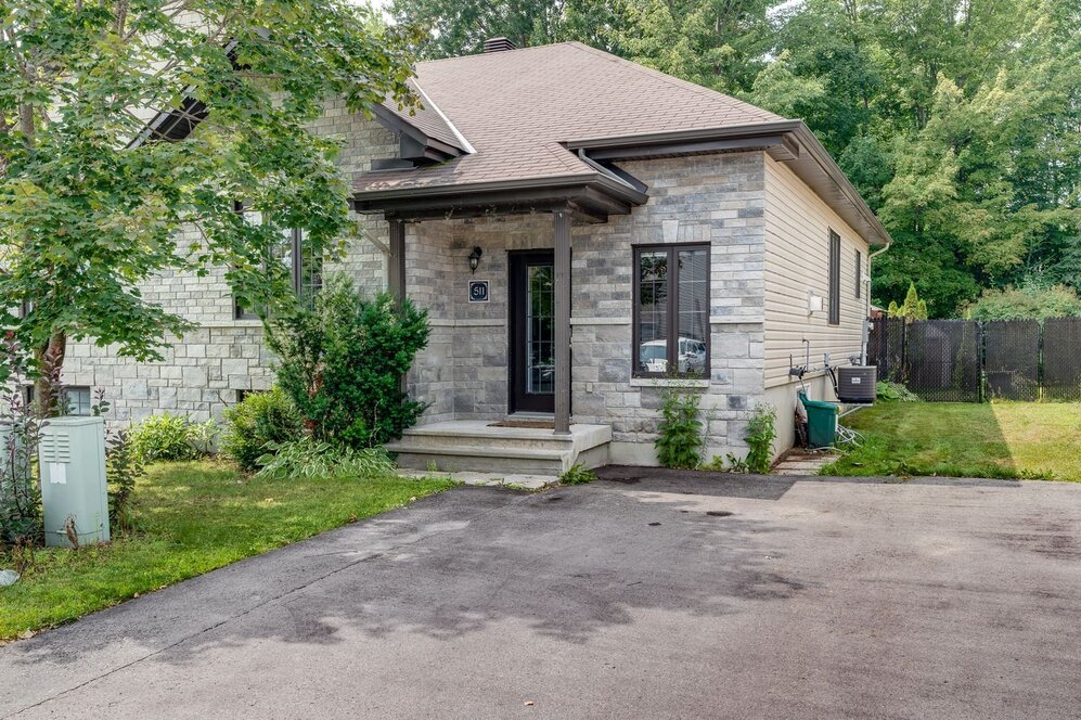511 Rue Jeannine-Grégoire-Ross 