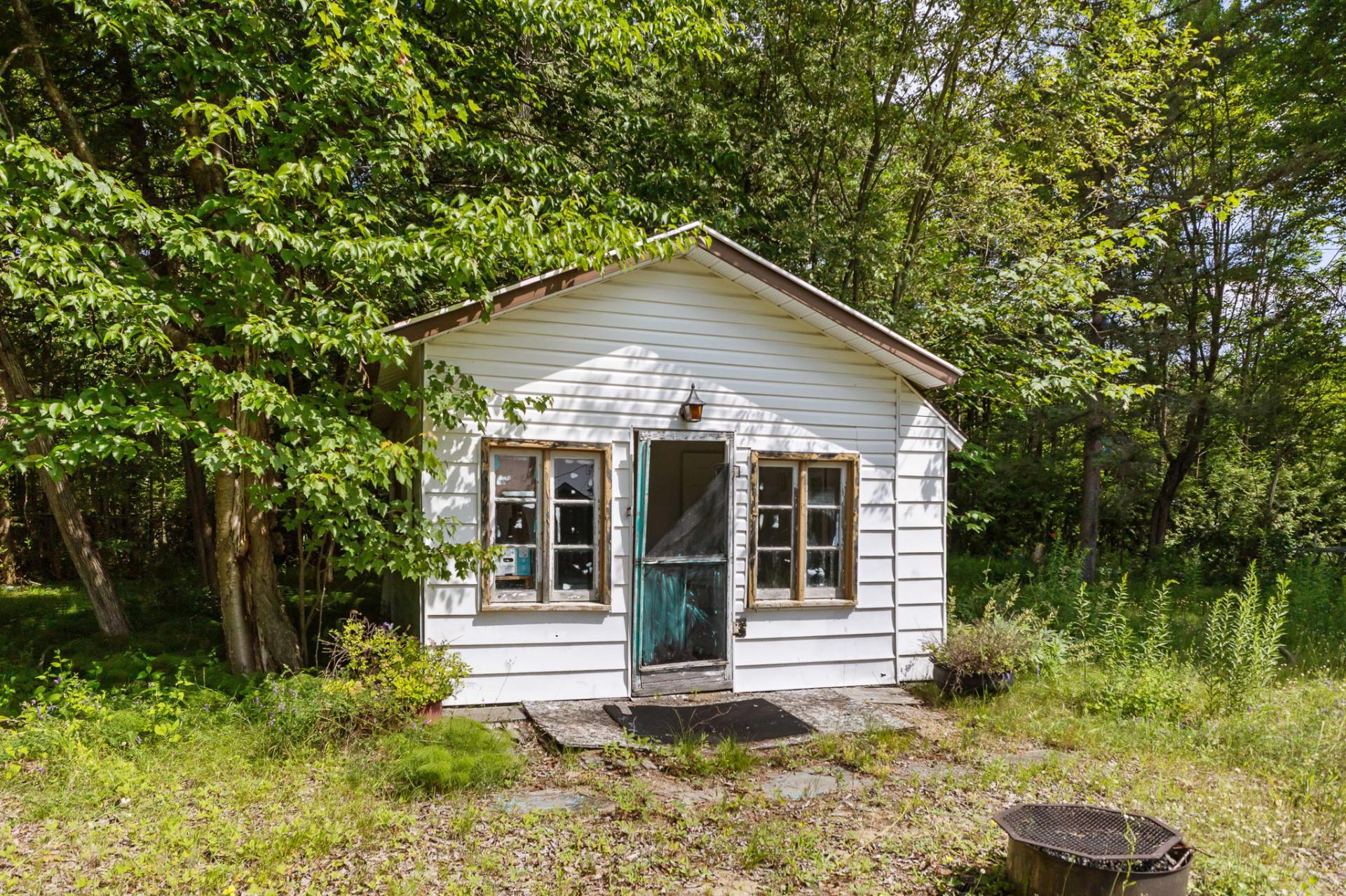 Shed