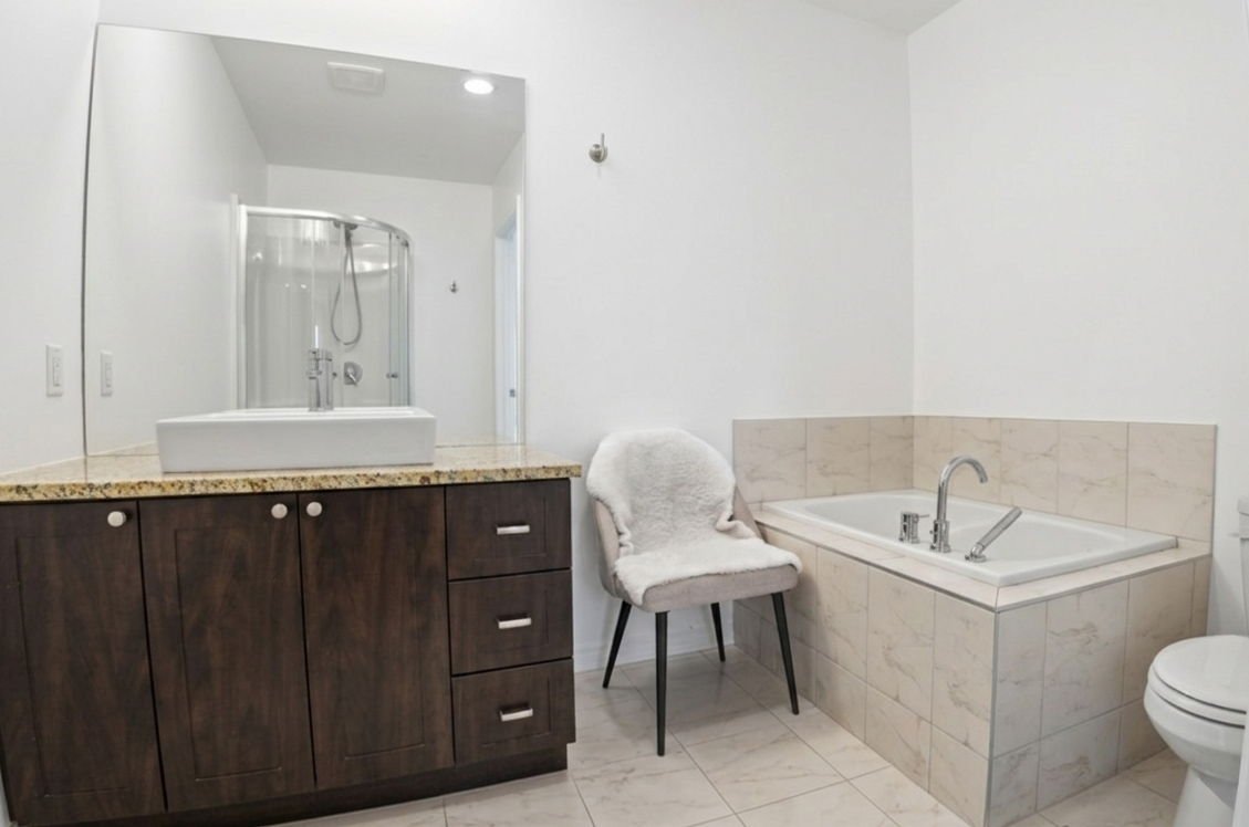 Salle de bains attenante à la CCP