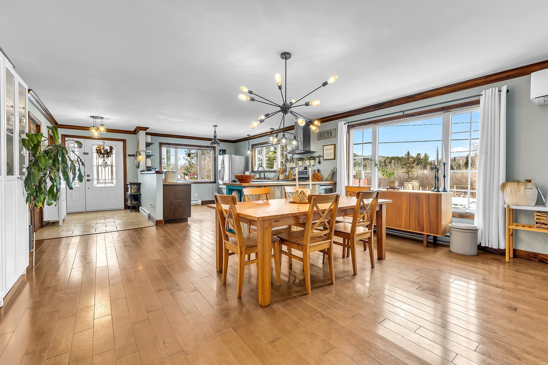Dining room