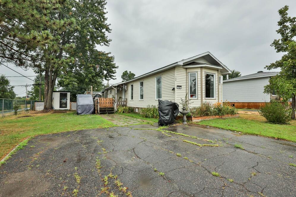 132 Rue du Ruisseau 