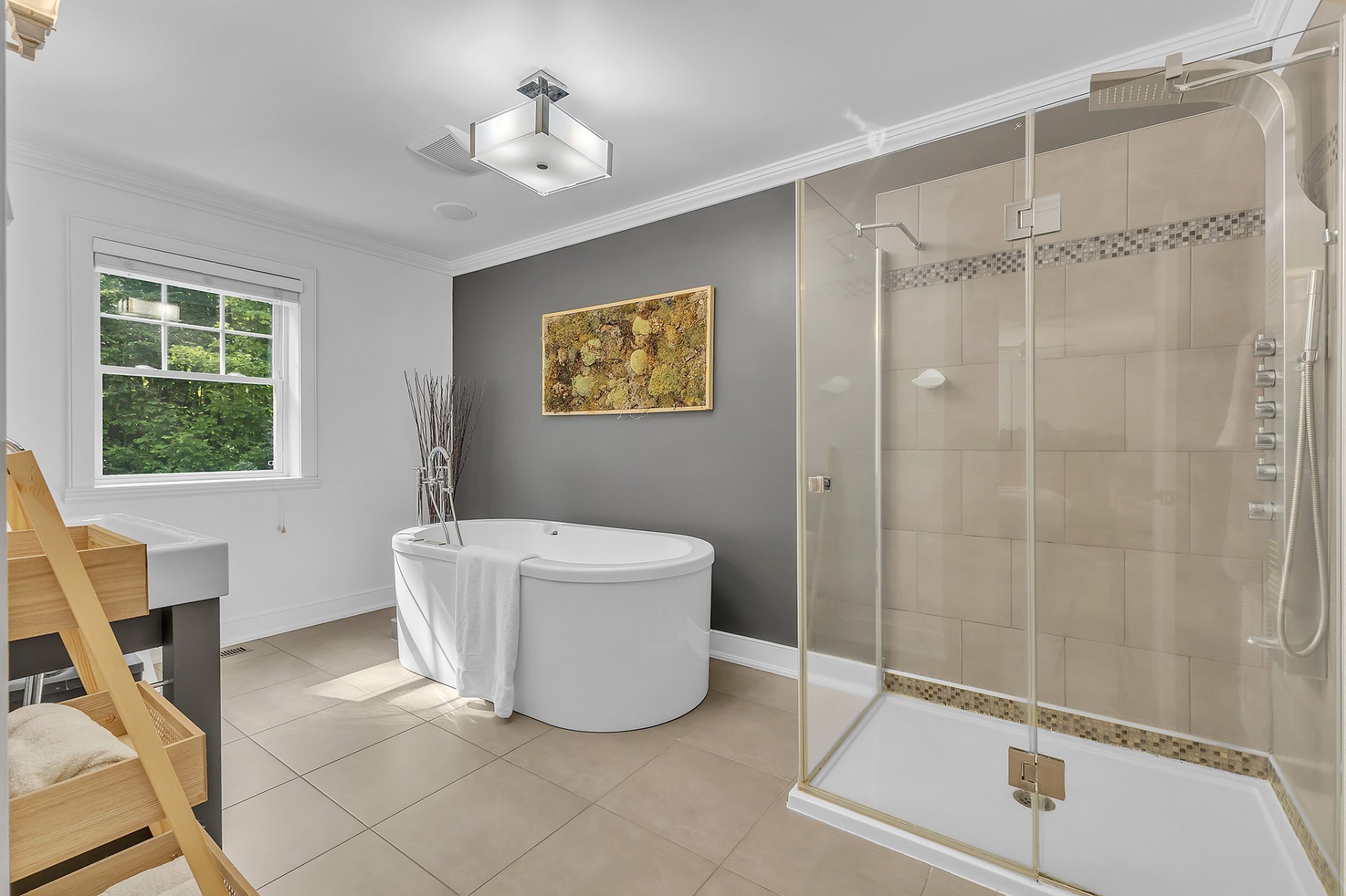 Salle de bains attenante à la CCP