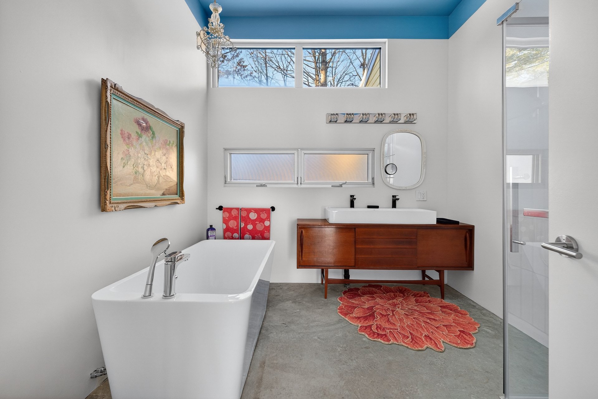 Salle de bains attenante à la CCP