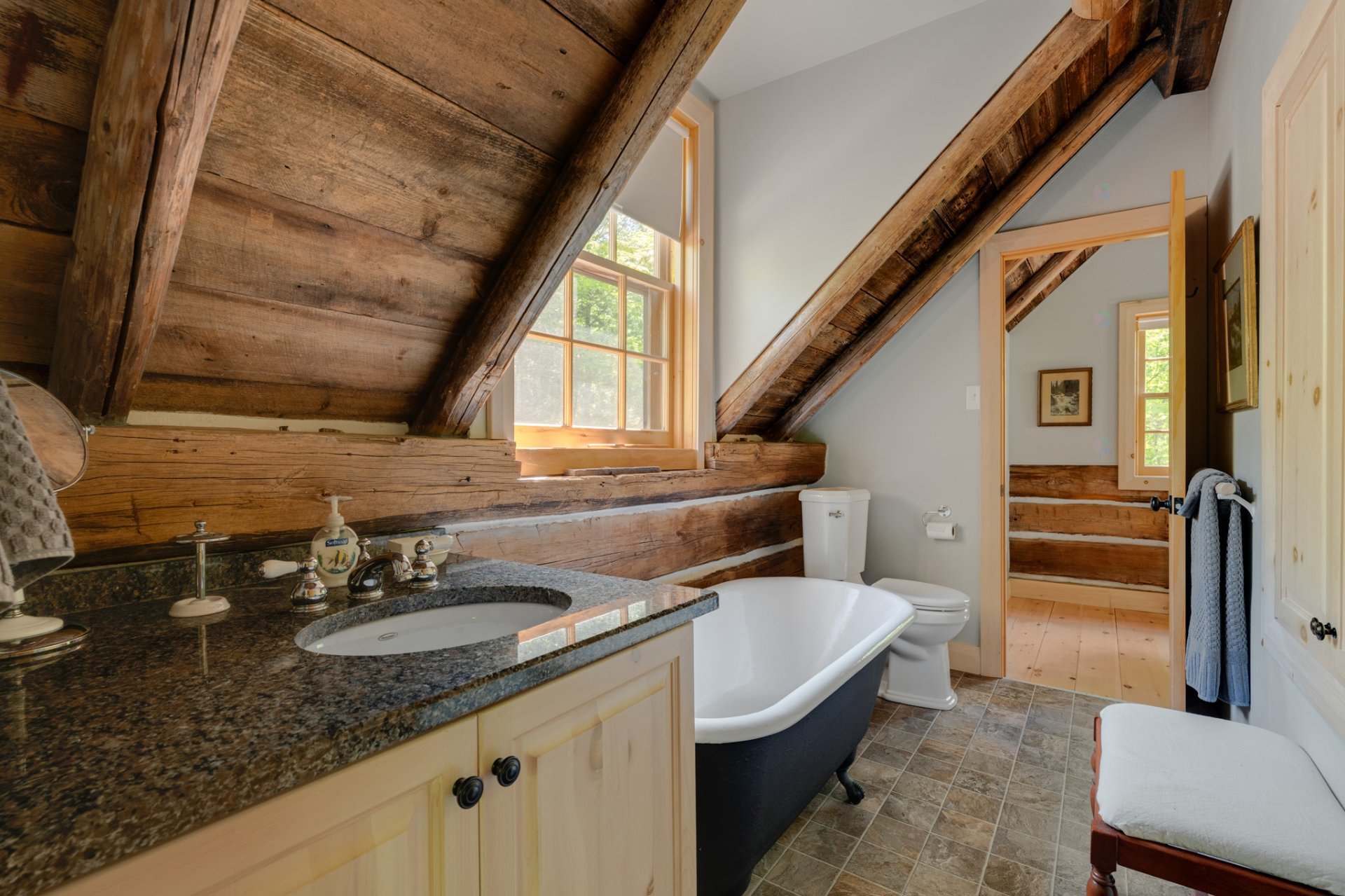 Ensuite bathroom