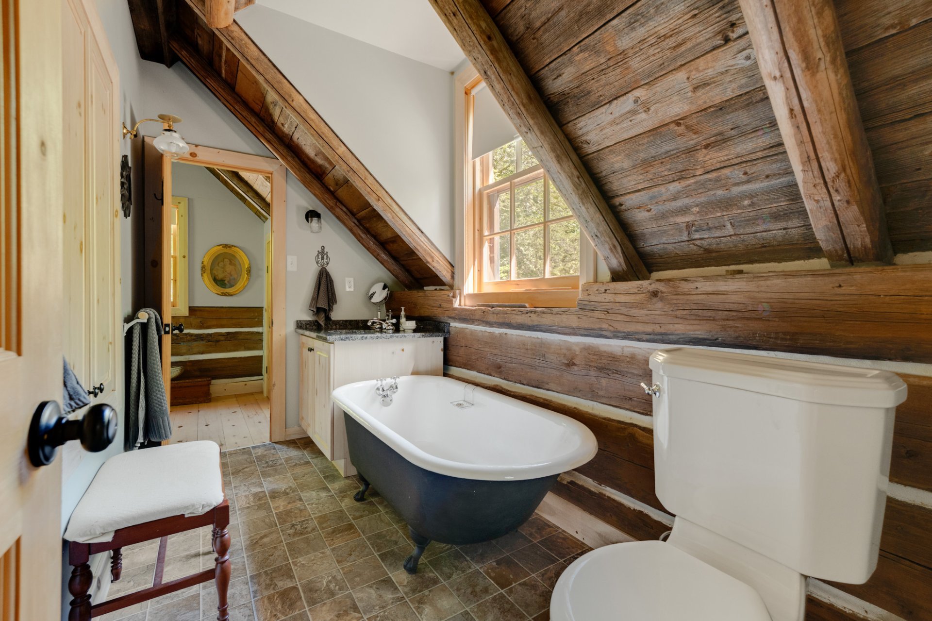 Ensuite bathroom