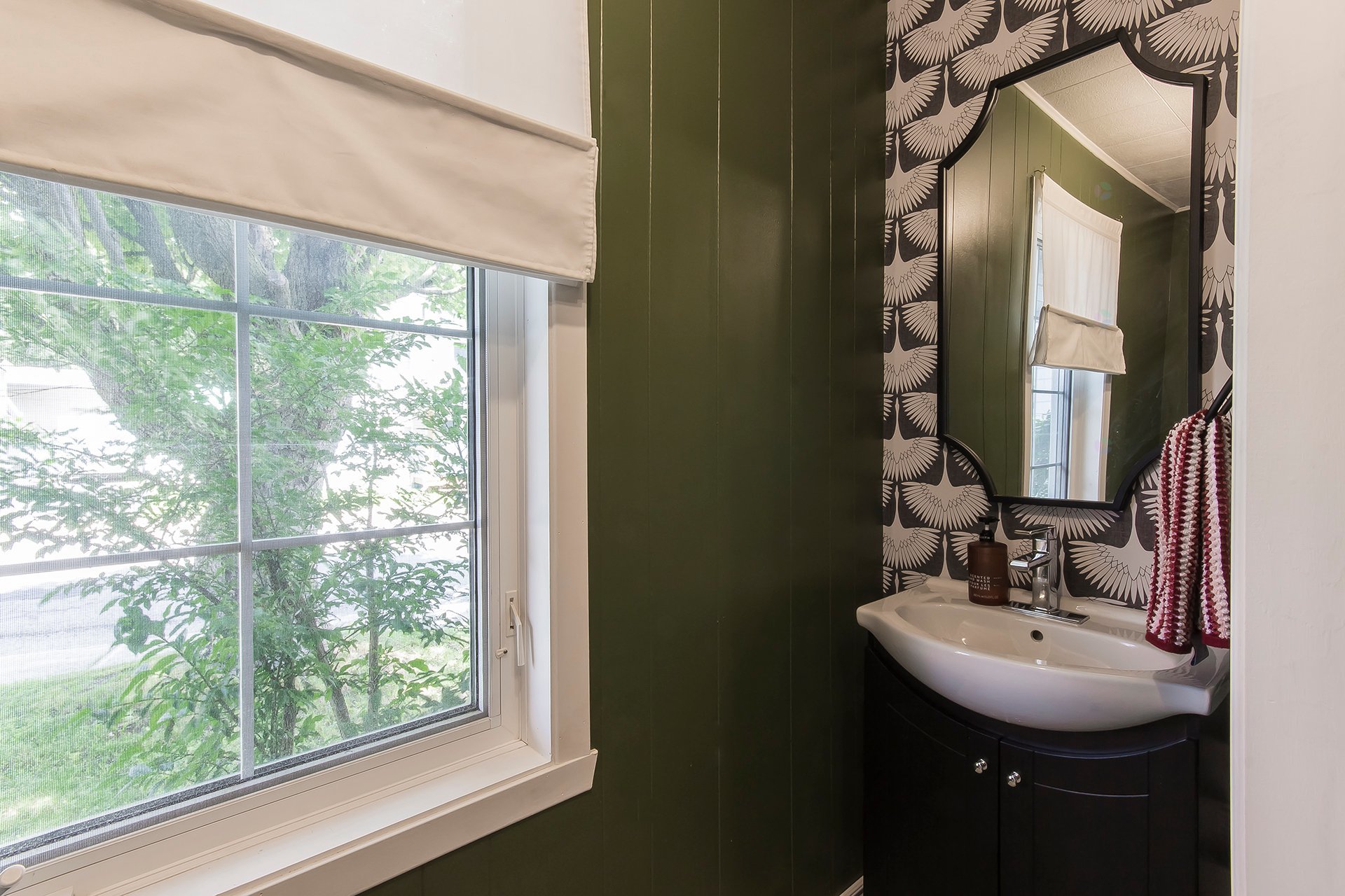 Powder room