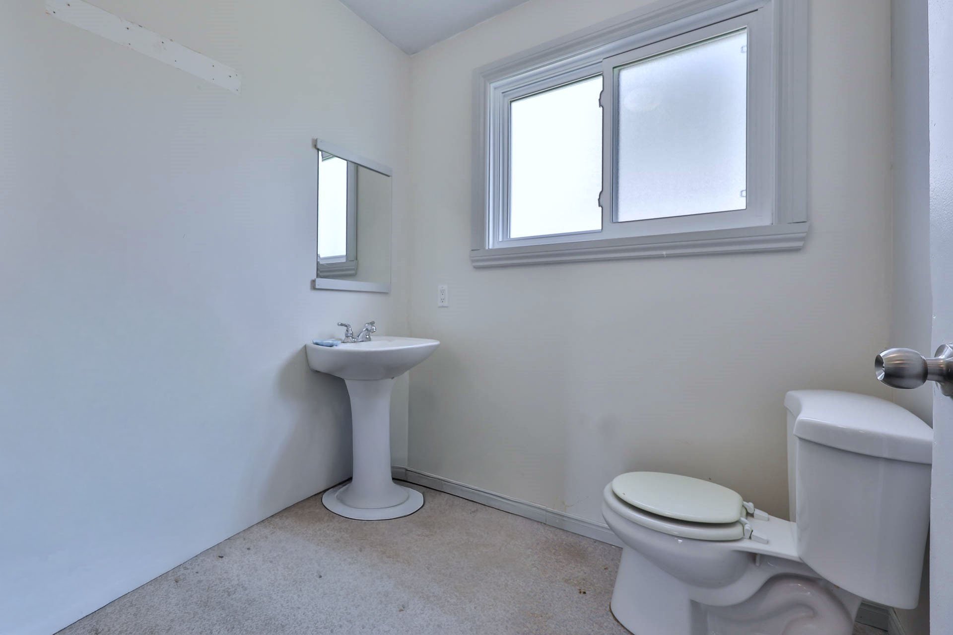 Powder room
