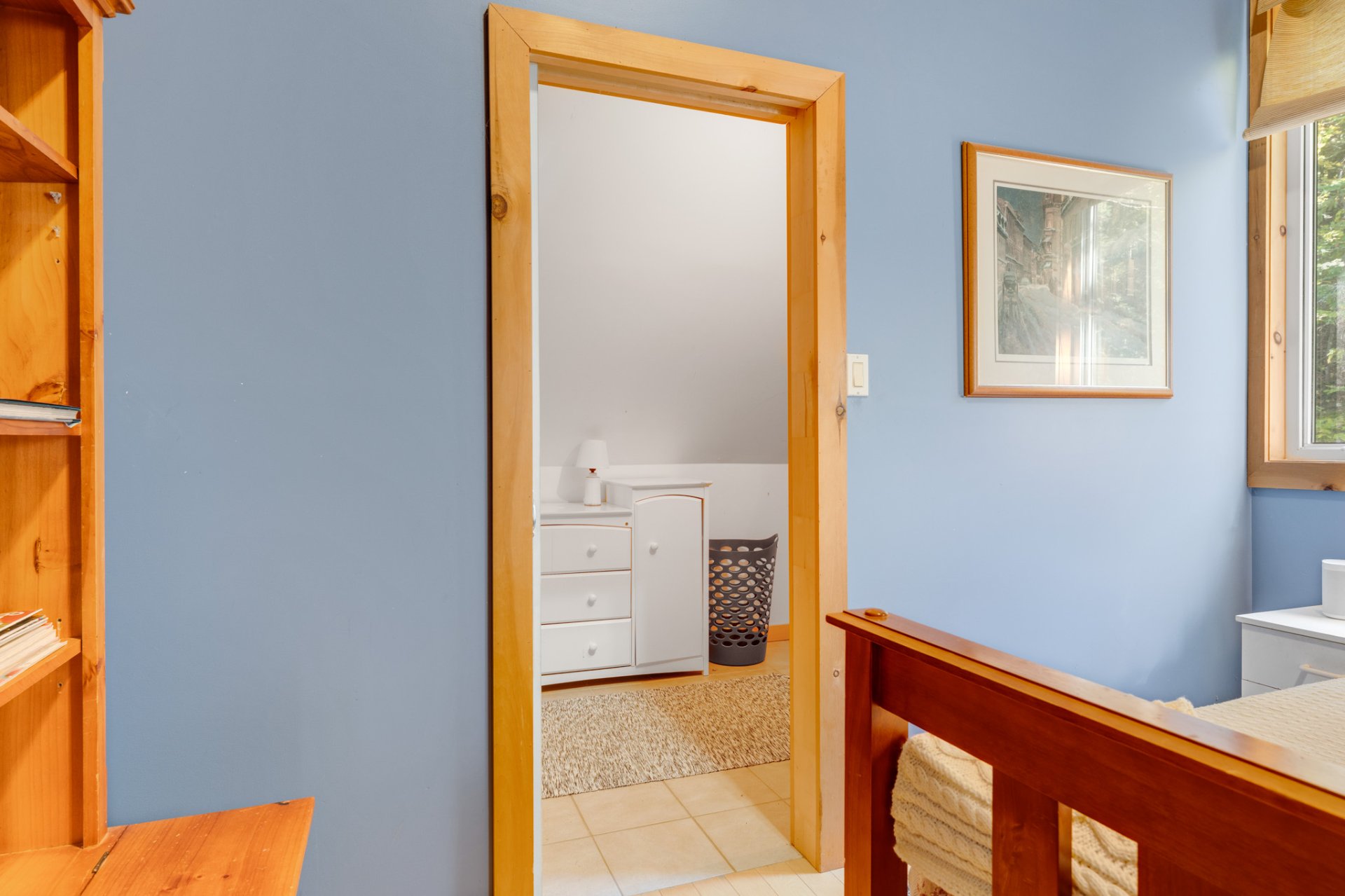 Walk-in closet