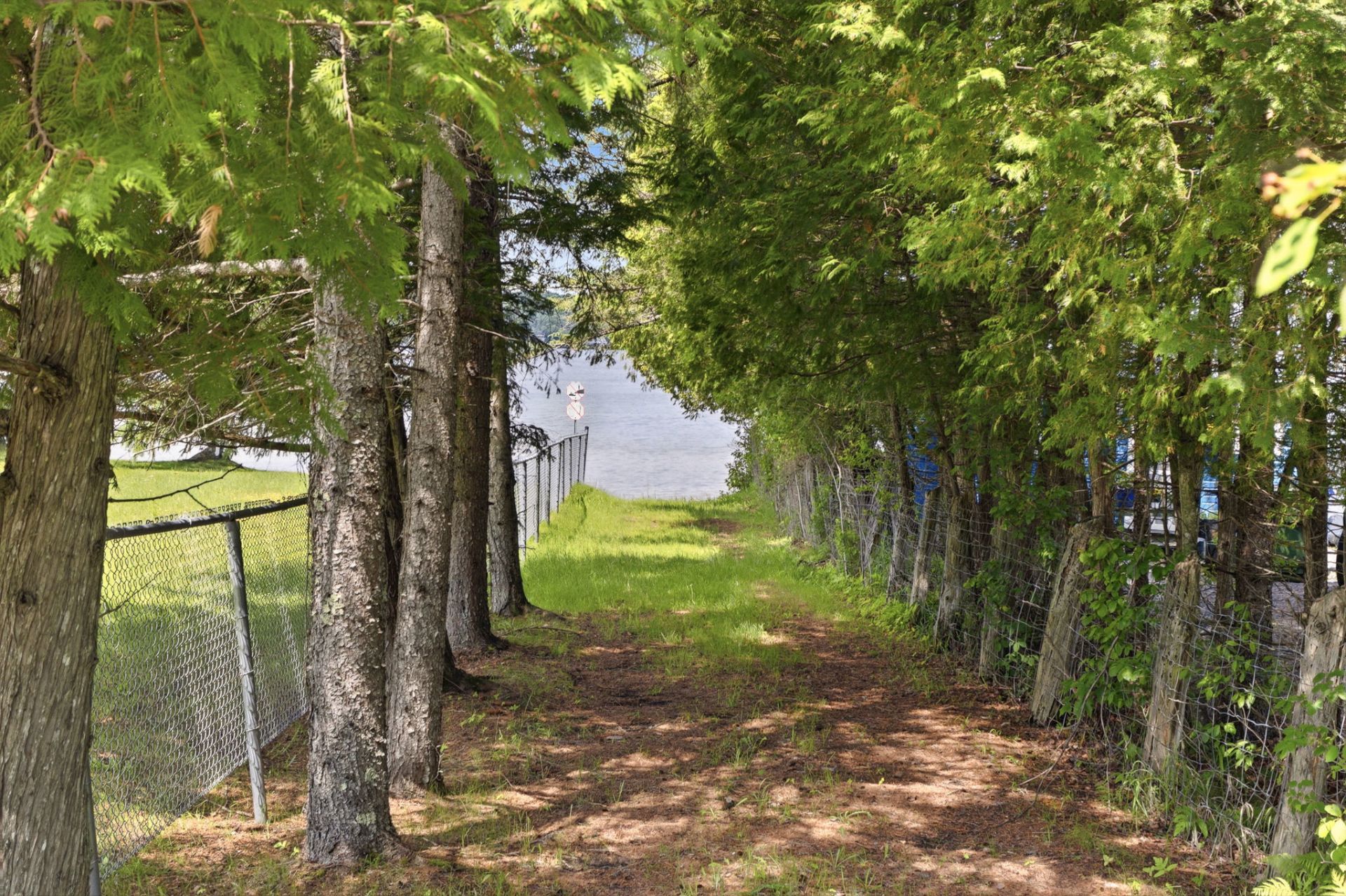Access to a body of water