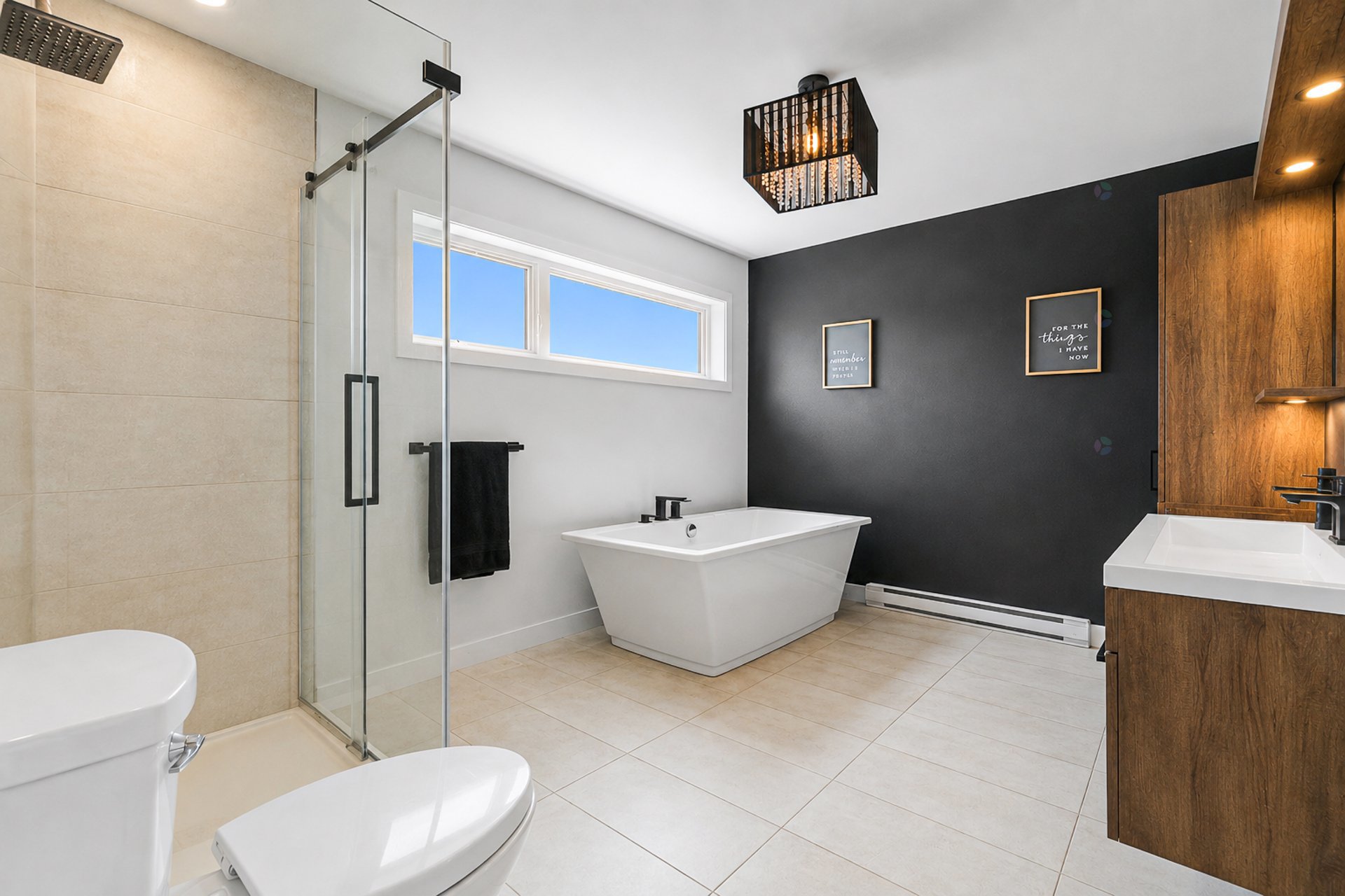 Ensuite bathroom