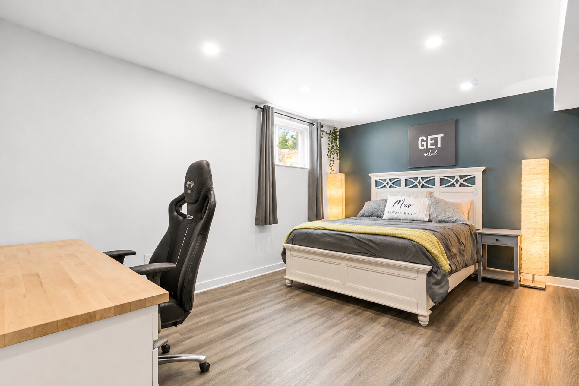 Bedroom
