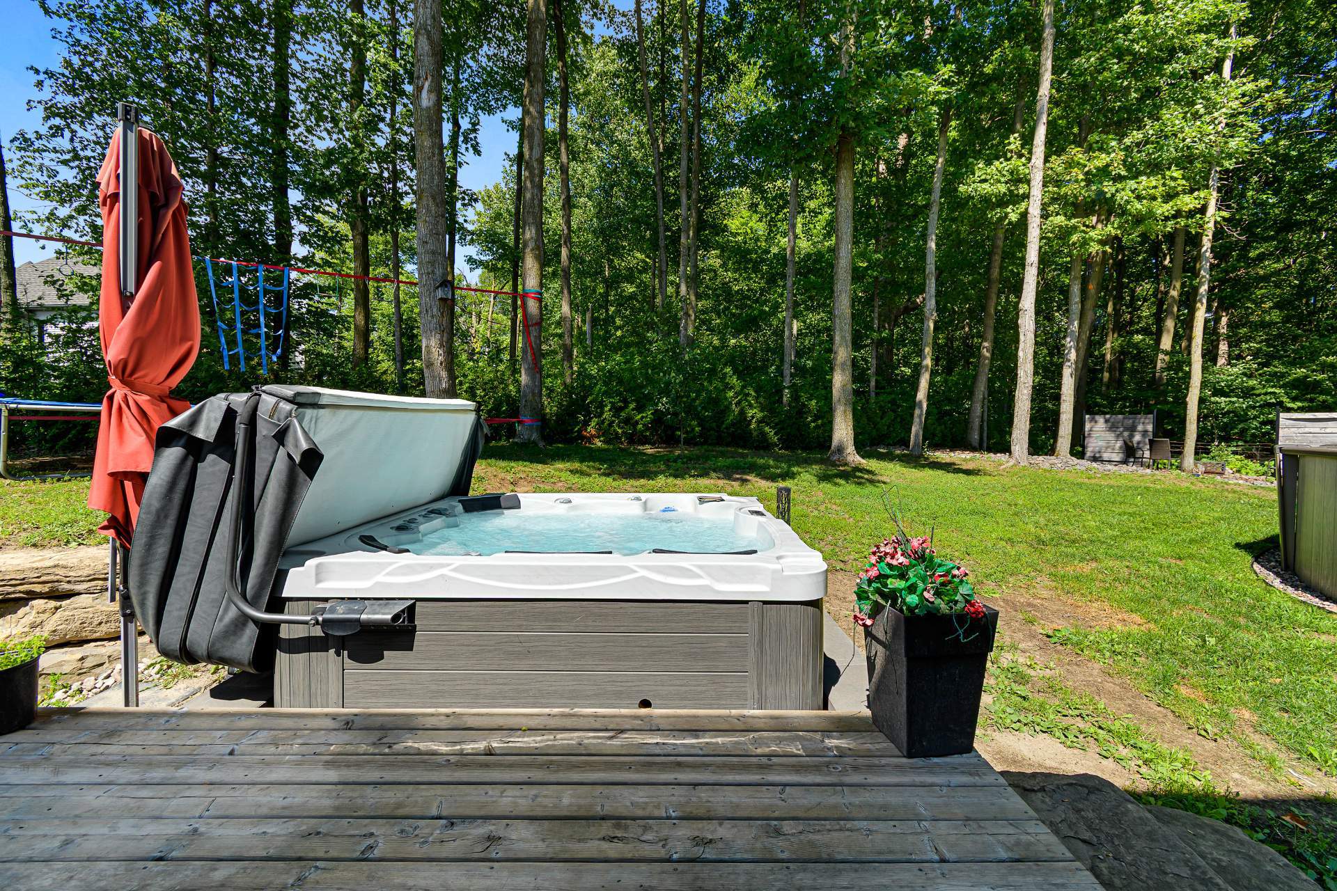 Hot tub