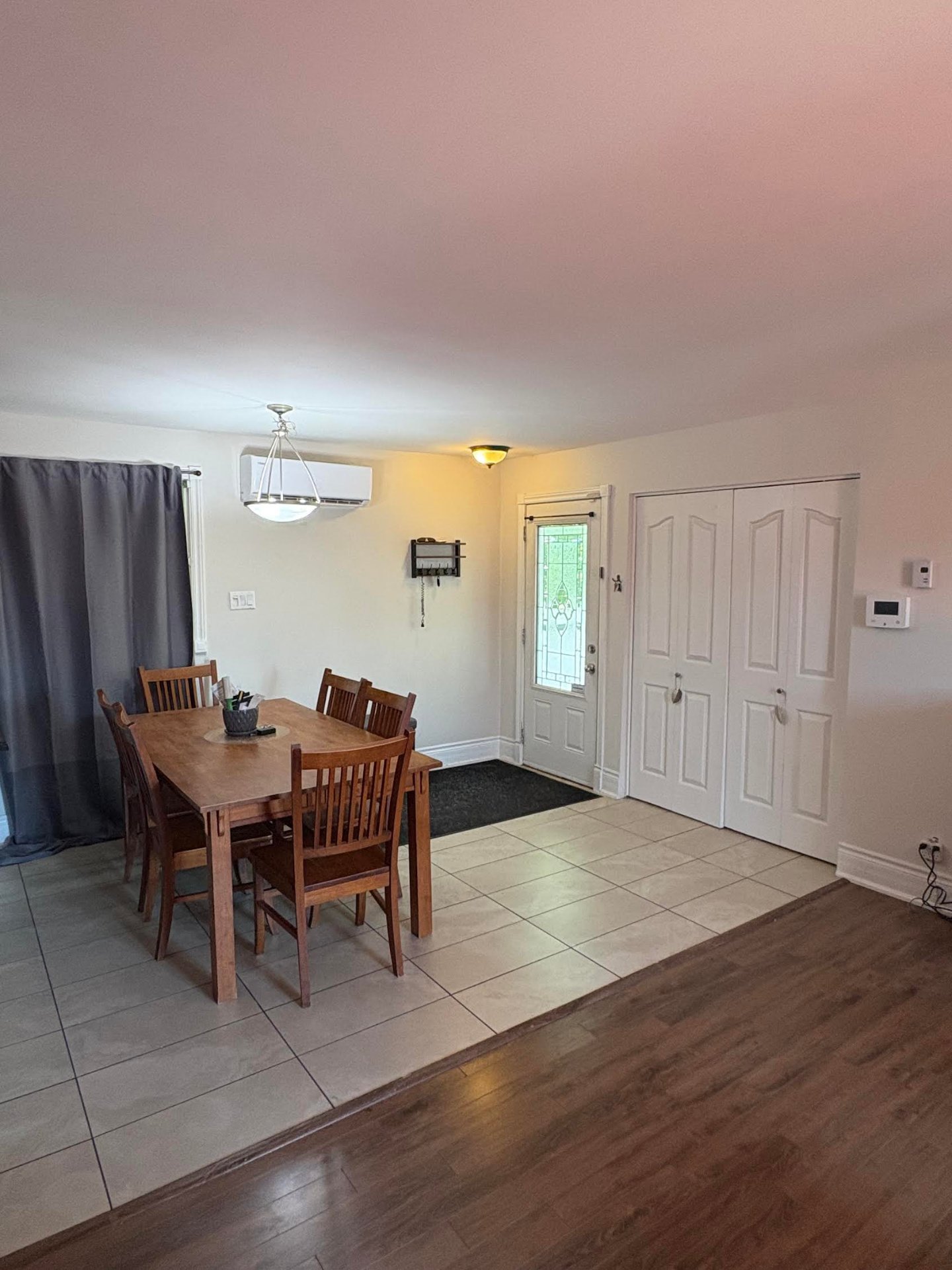 Hall d'entrée - Logement rdc