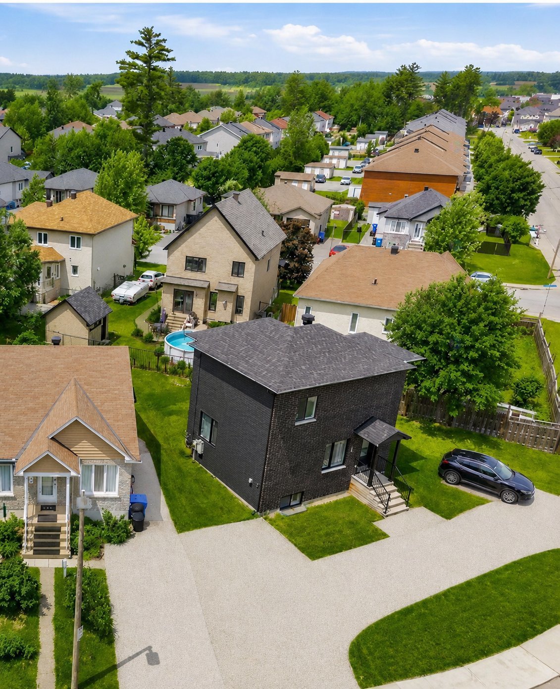 1609 Boul. St-René E. 