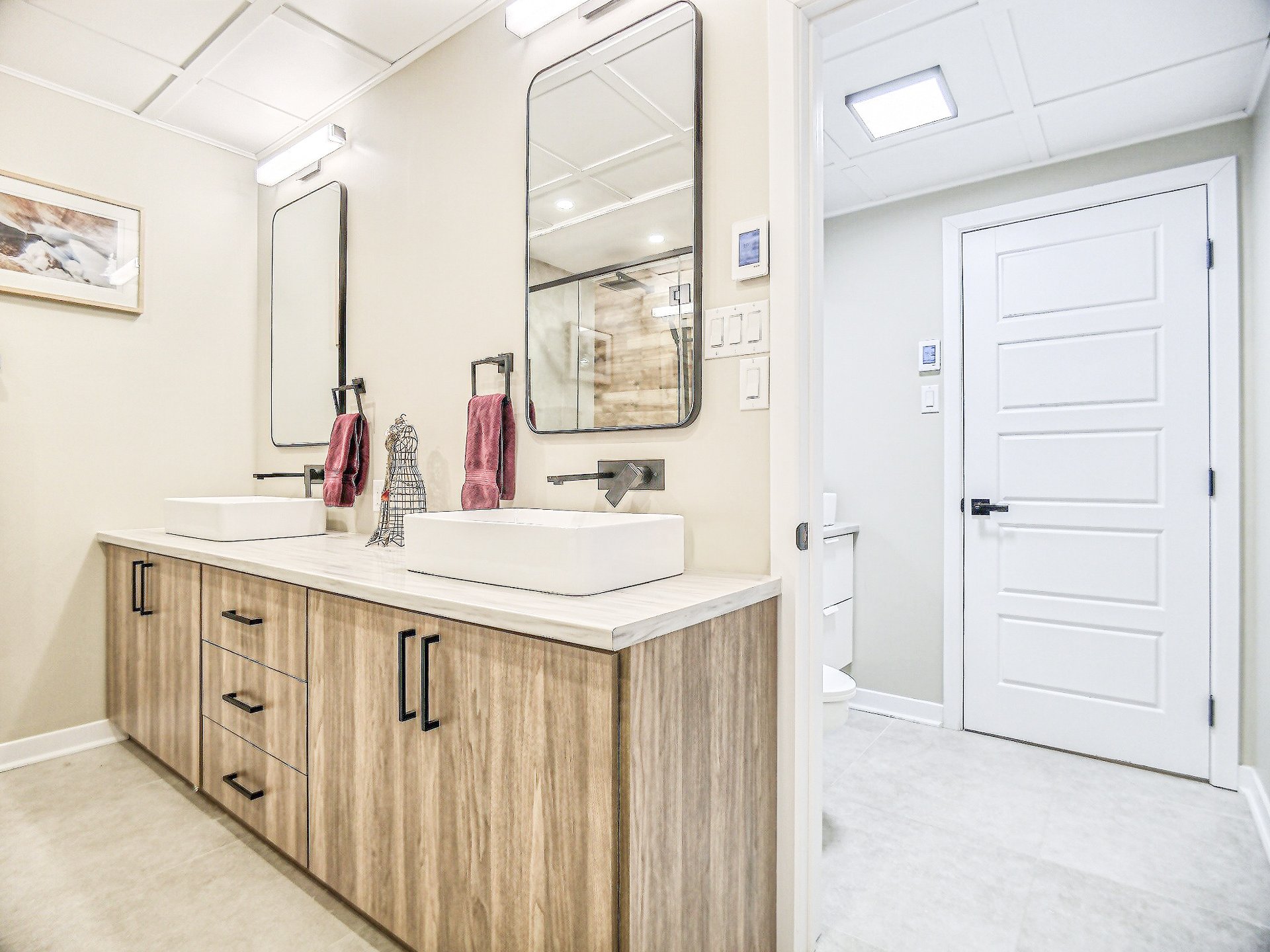 Salle de bains - Salle de bais attenante (chambre ss)