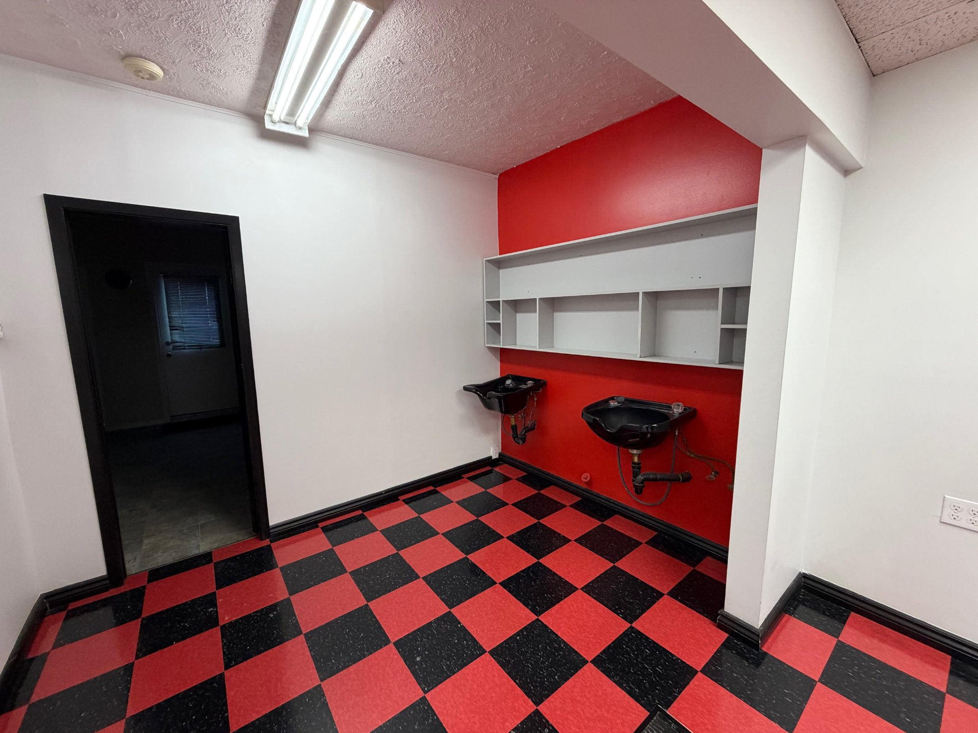 Commerce - local commercial