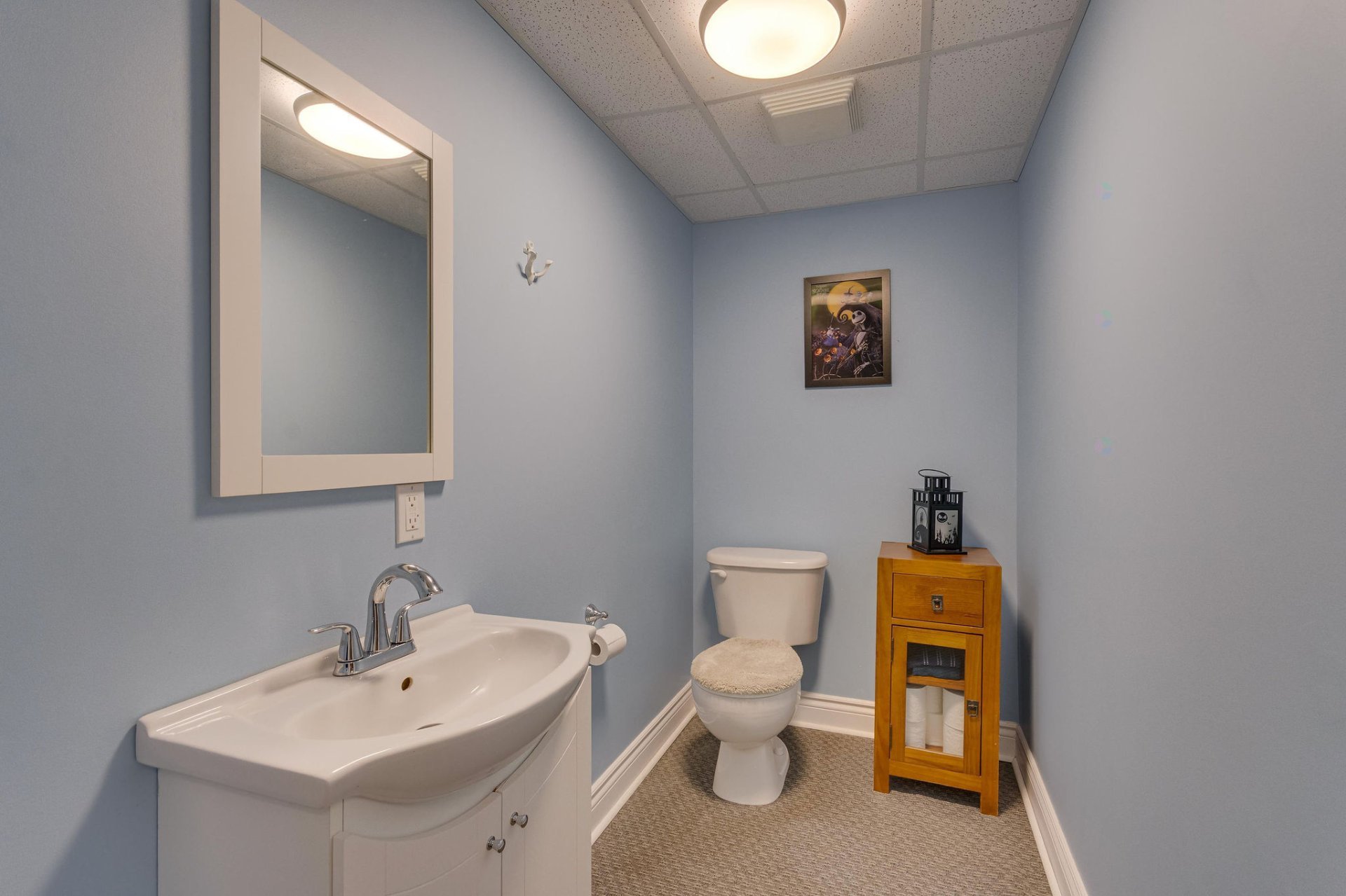 Powder room