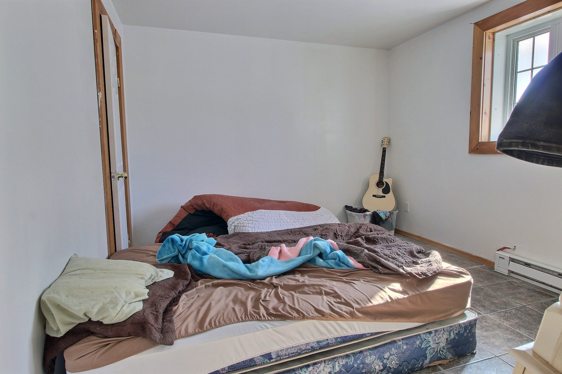 Chambre à coucher - 121A
