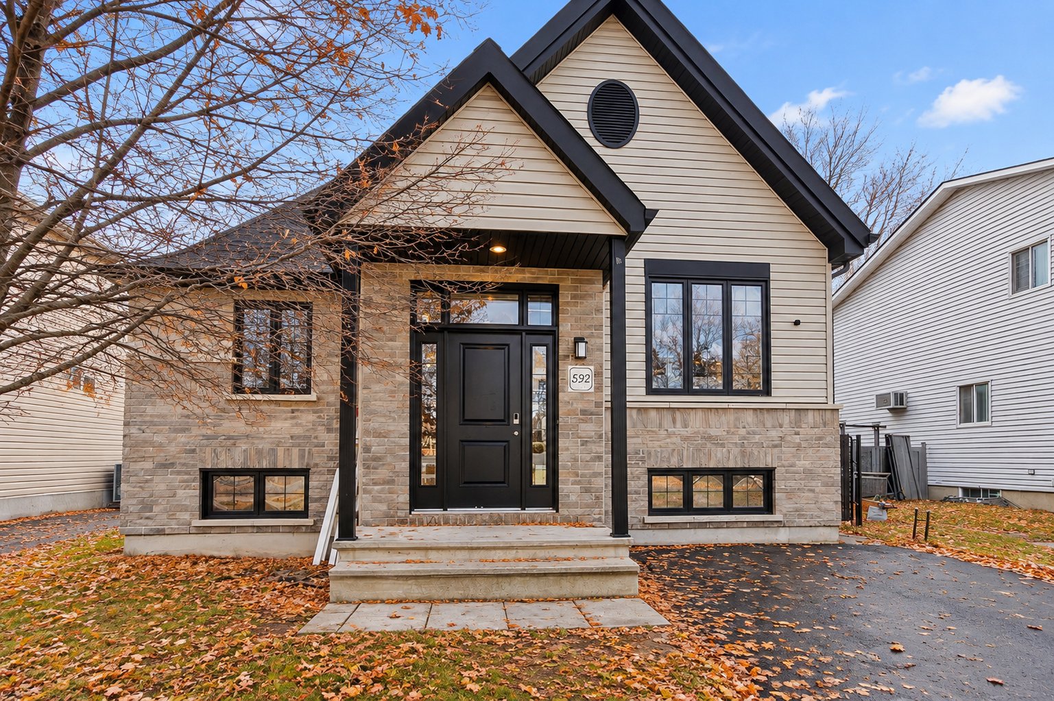 592 Rue Davidson O. 