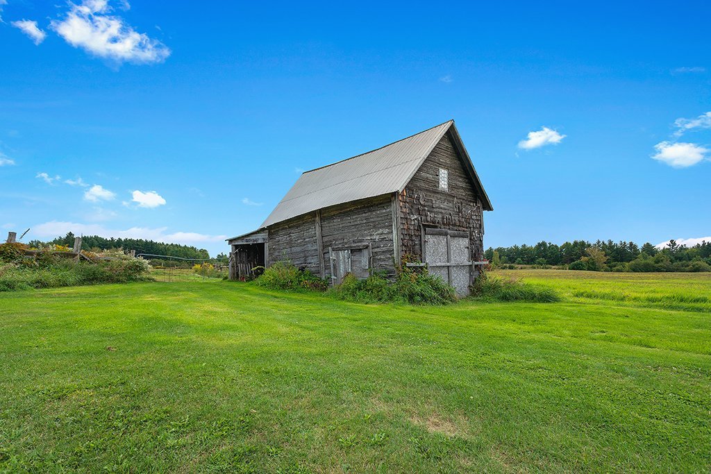 Barn