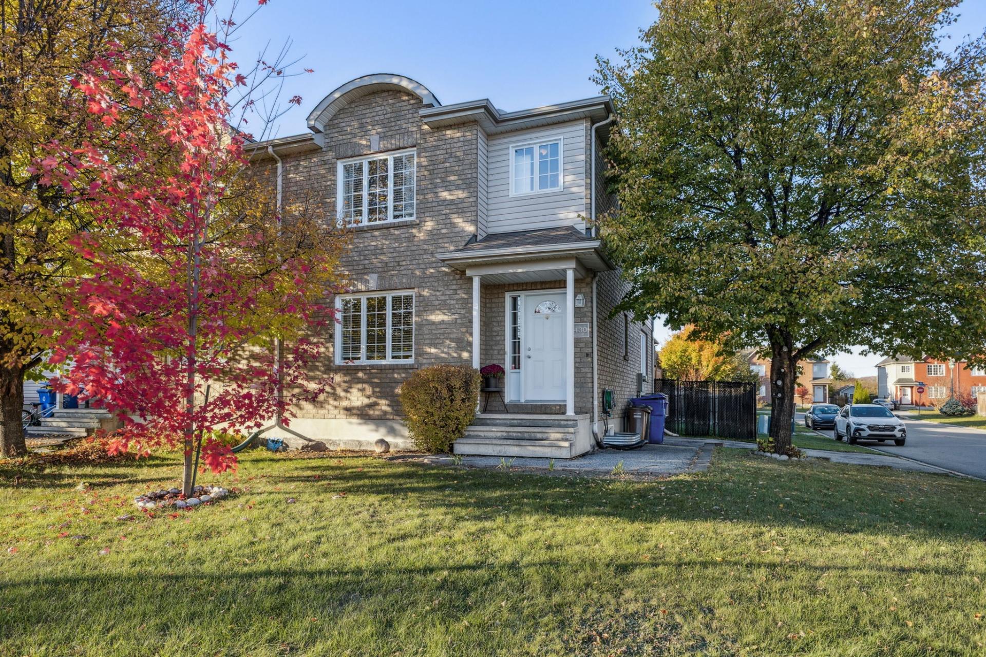 430 Rue de Ganymède