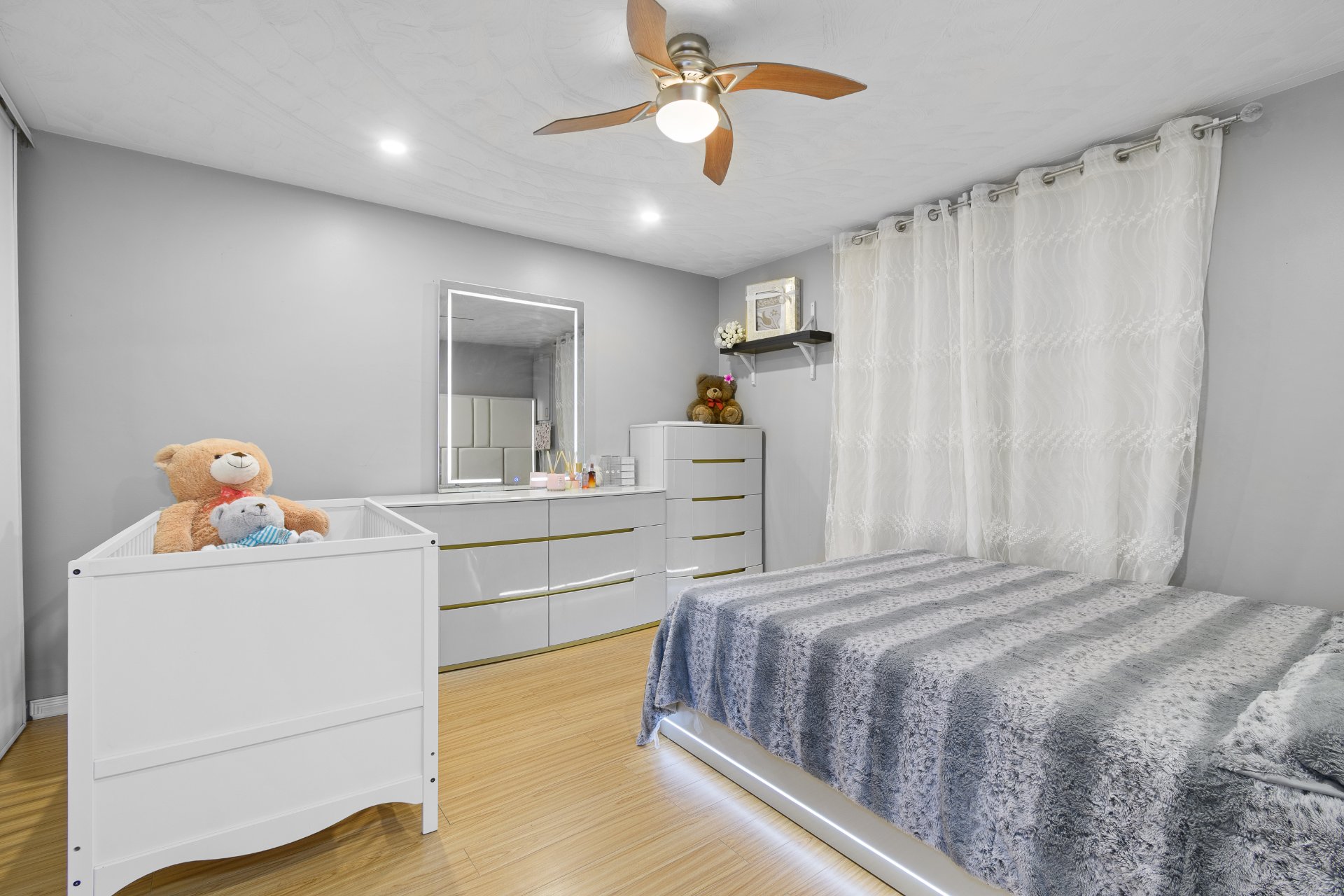 Master bedroom