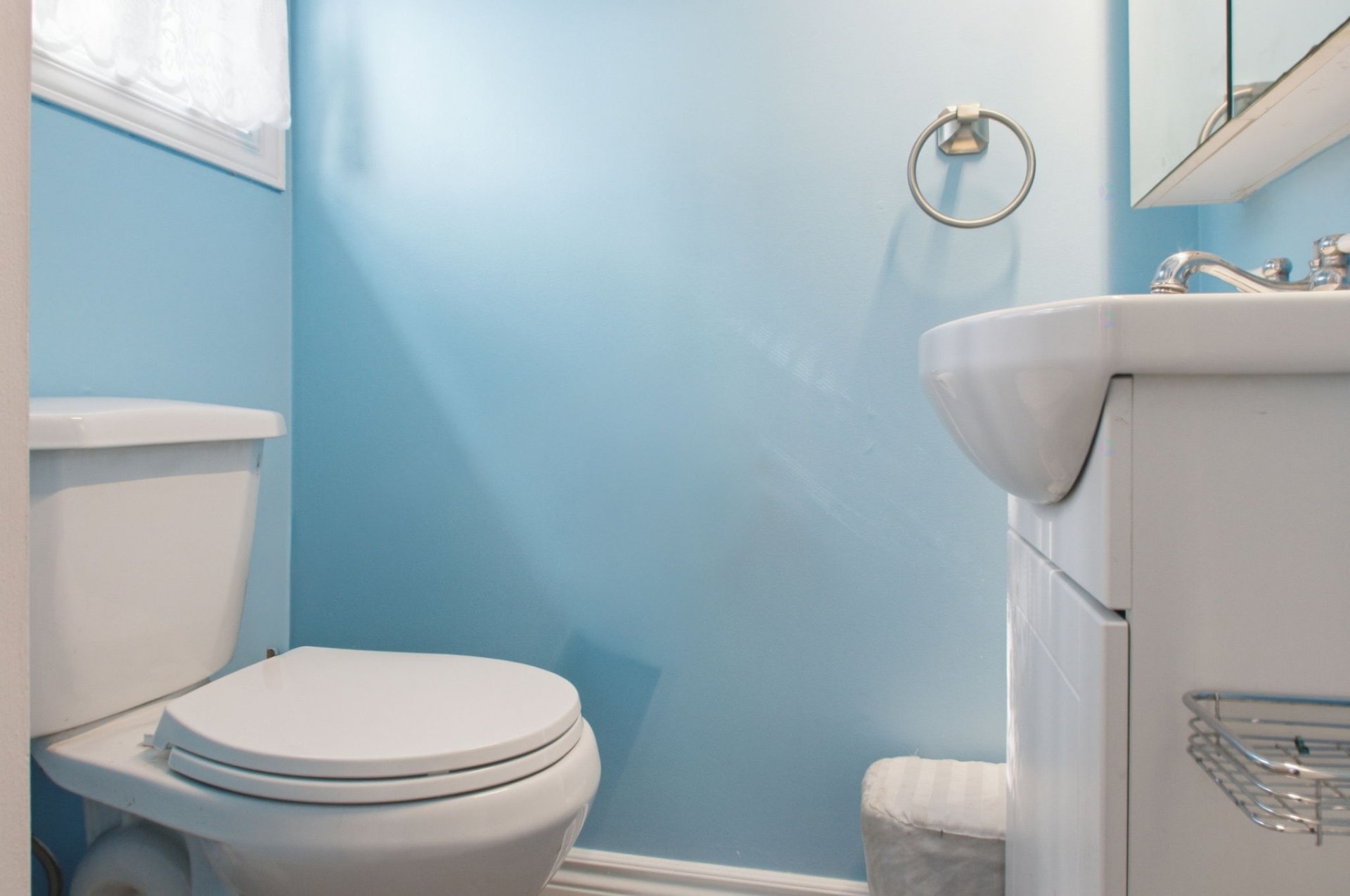 Powder room
