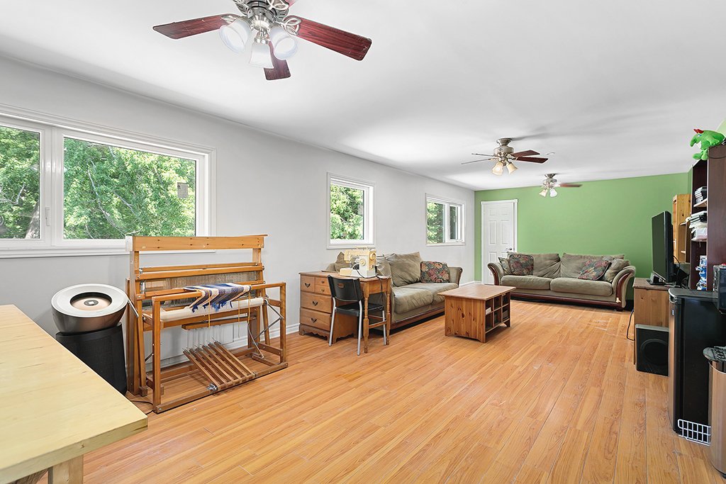 Family room - Above the garage*