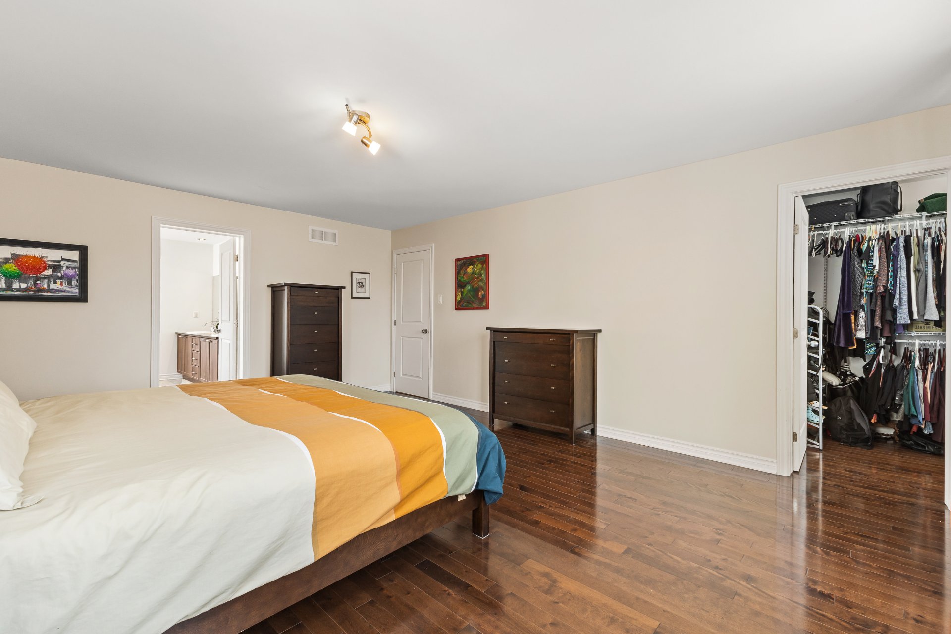 Chambre à coucher principale