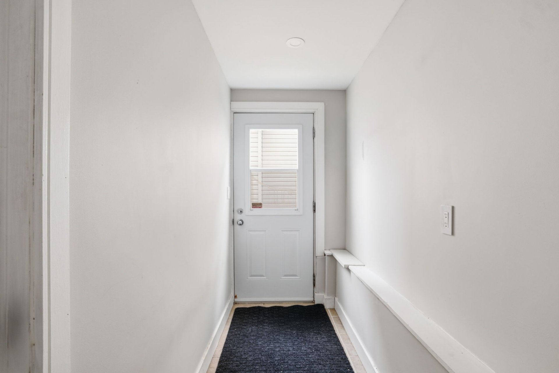 Exterior entrance - Parental suite
