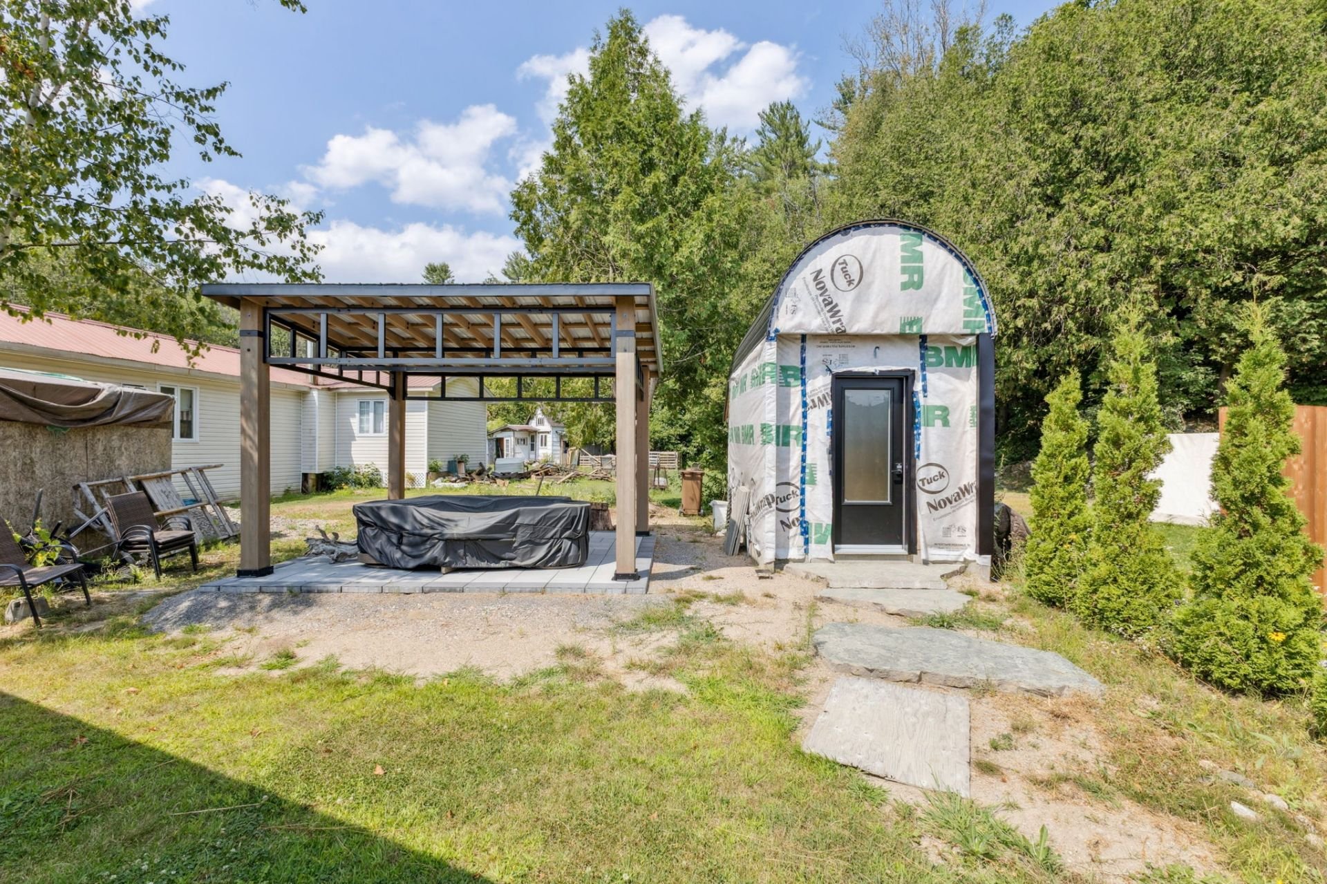 Land/Lot