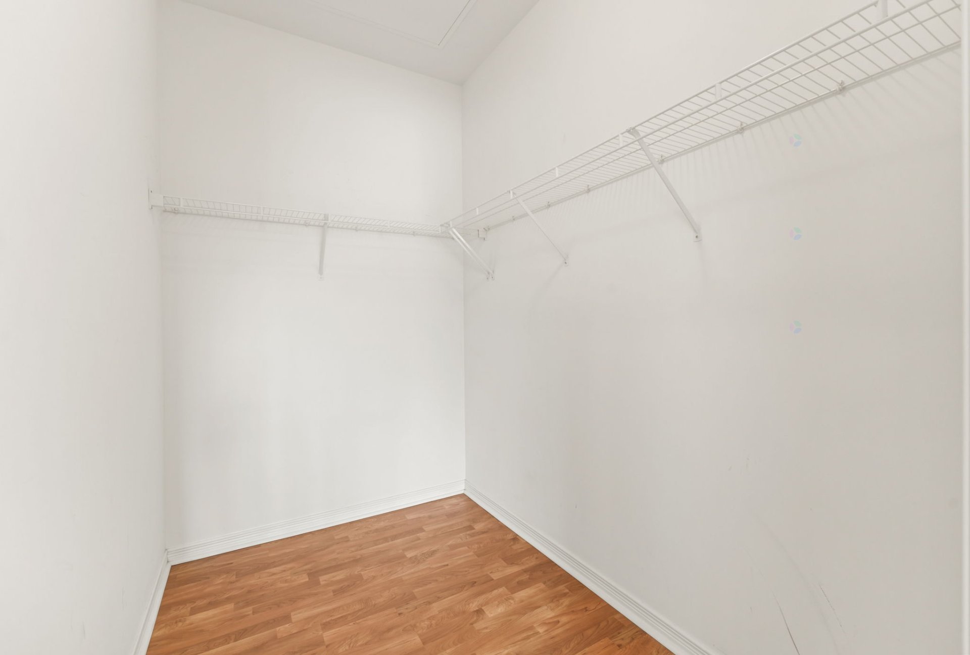 Walk-in closet
